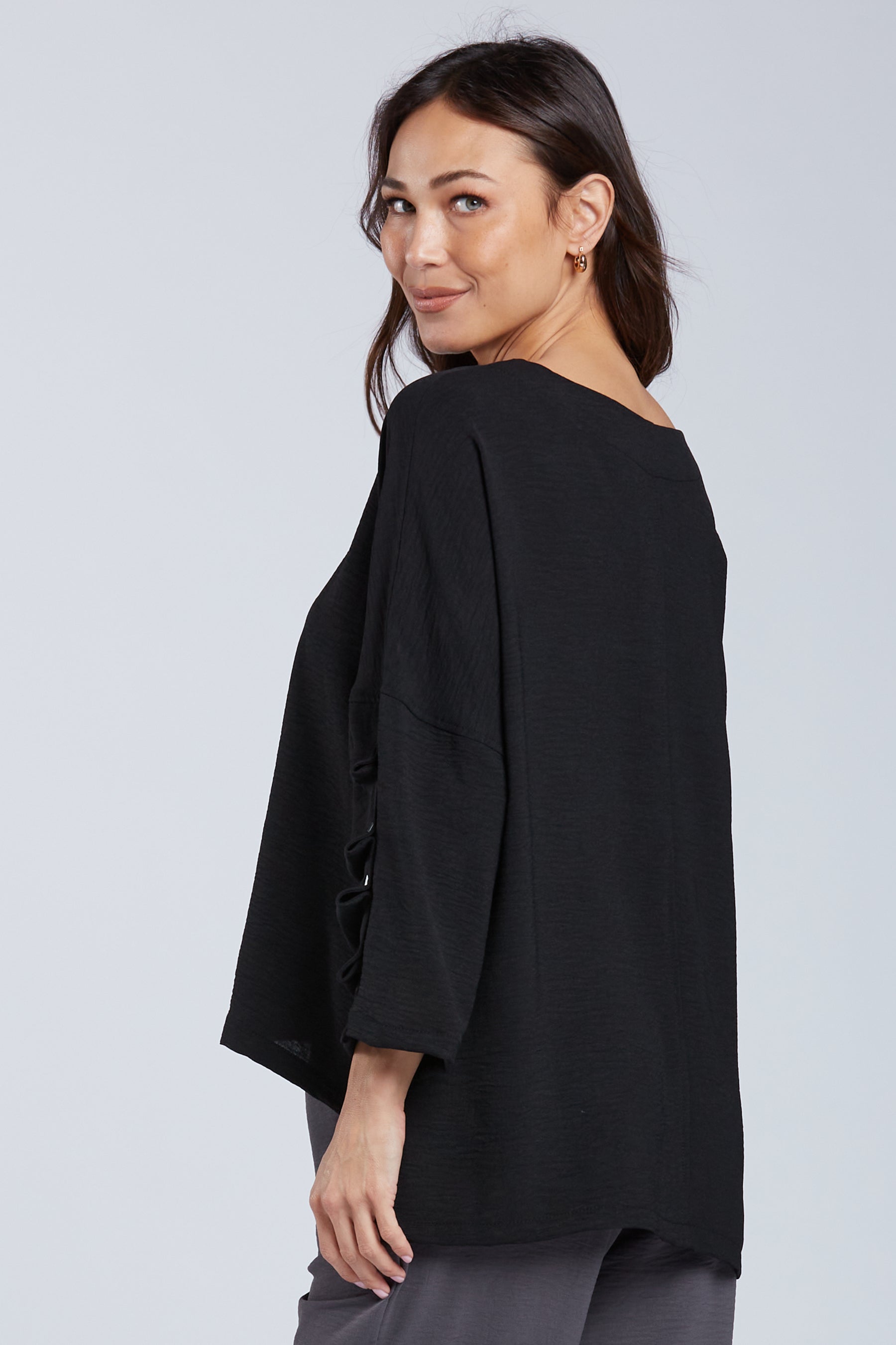 Sydney Project Parker Solid Air Flow Round Neck Reuched Button Sleeves Top - AFT1172 - BLACK