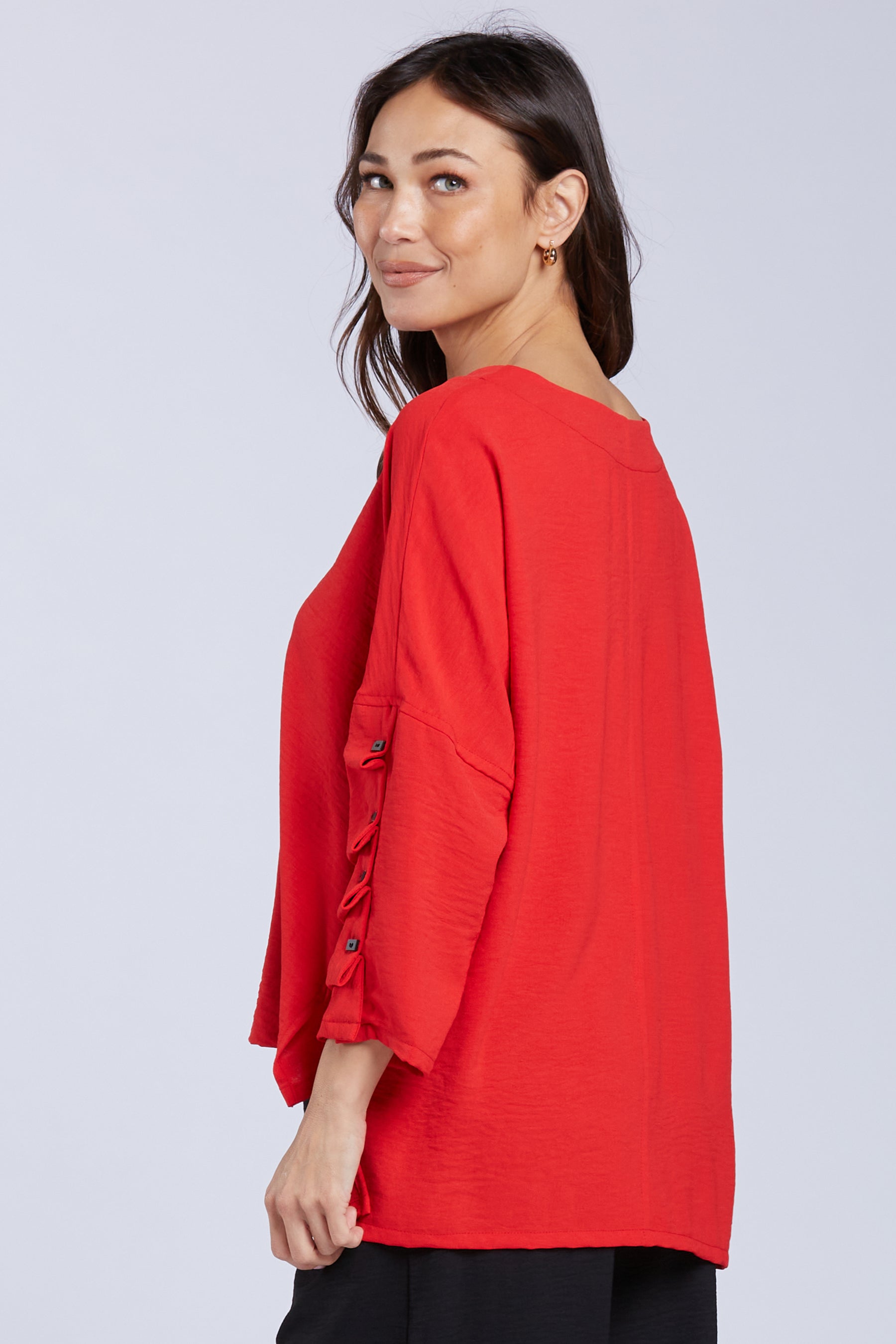 Sydney Project Parker Solid Air Flow Round Neck Reuched Button Sleeves Top - AFT1172 - RED