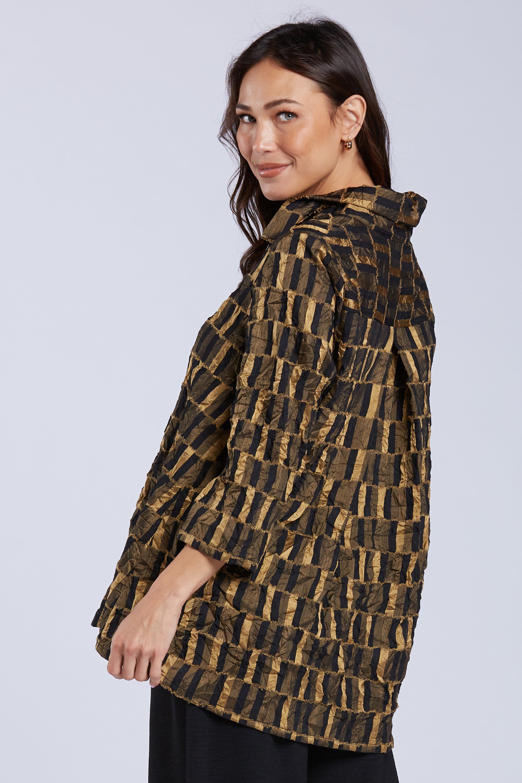 Sydney Project Whitney Button Down Collar Geometric Top - CJT1143 - GOLD