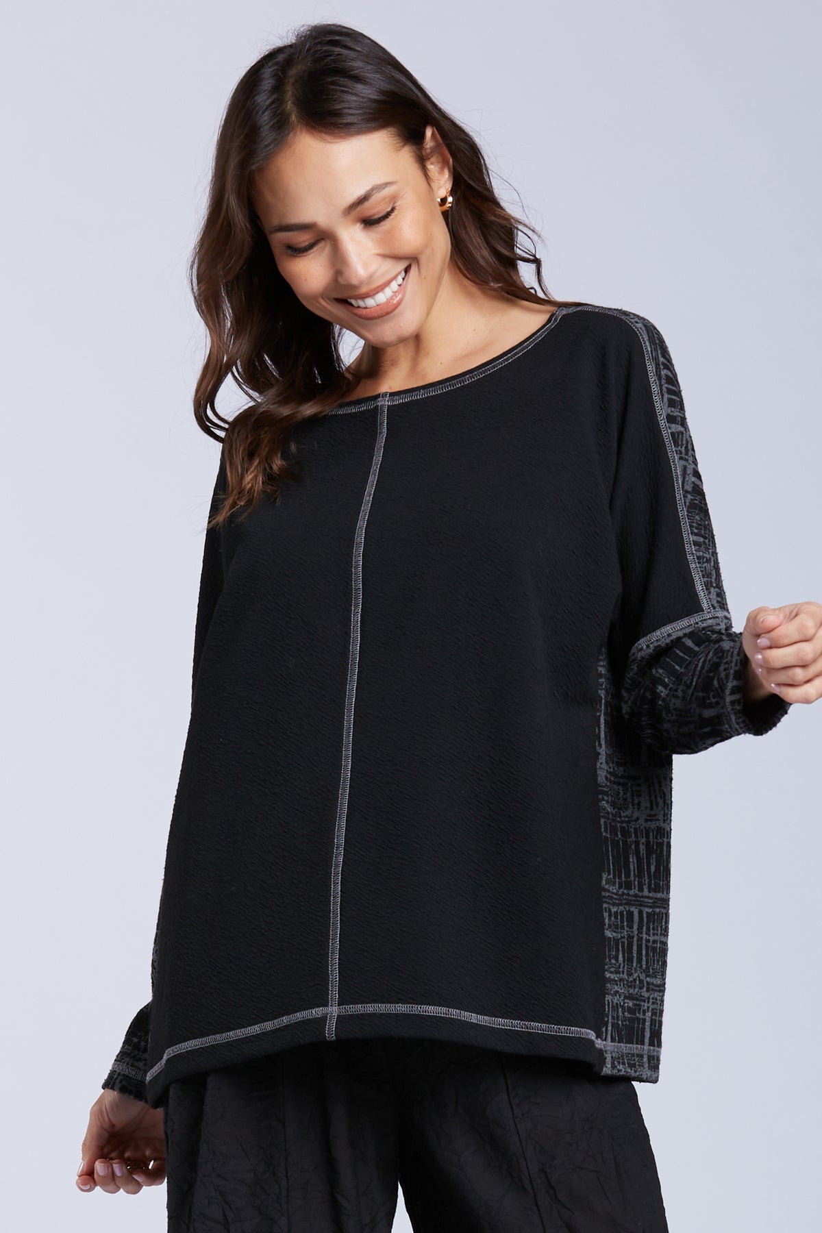Sydney Project Cohen Black Grey Round Neck Long Sleeve Relaxed Top - KJT1096 - GREY CITY
