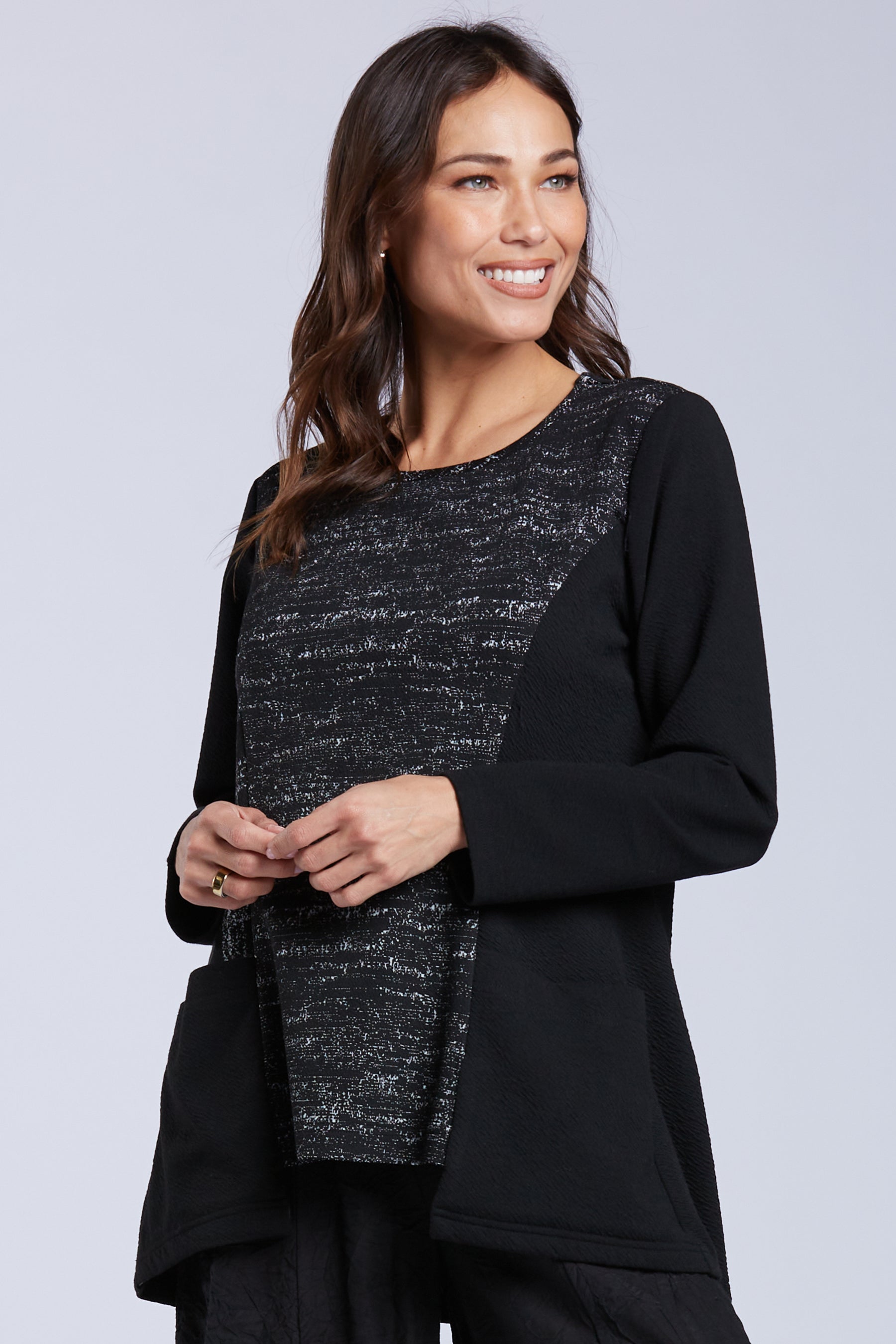 Sydney Project Camryn Abstract Round Neck Long Sleeve Relaxed Fit Top w/ Front Pockets - KJT1171 - WHITE NOISE