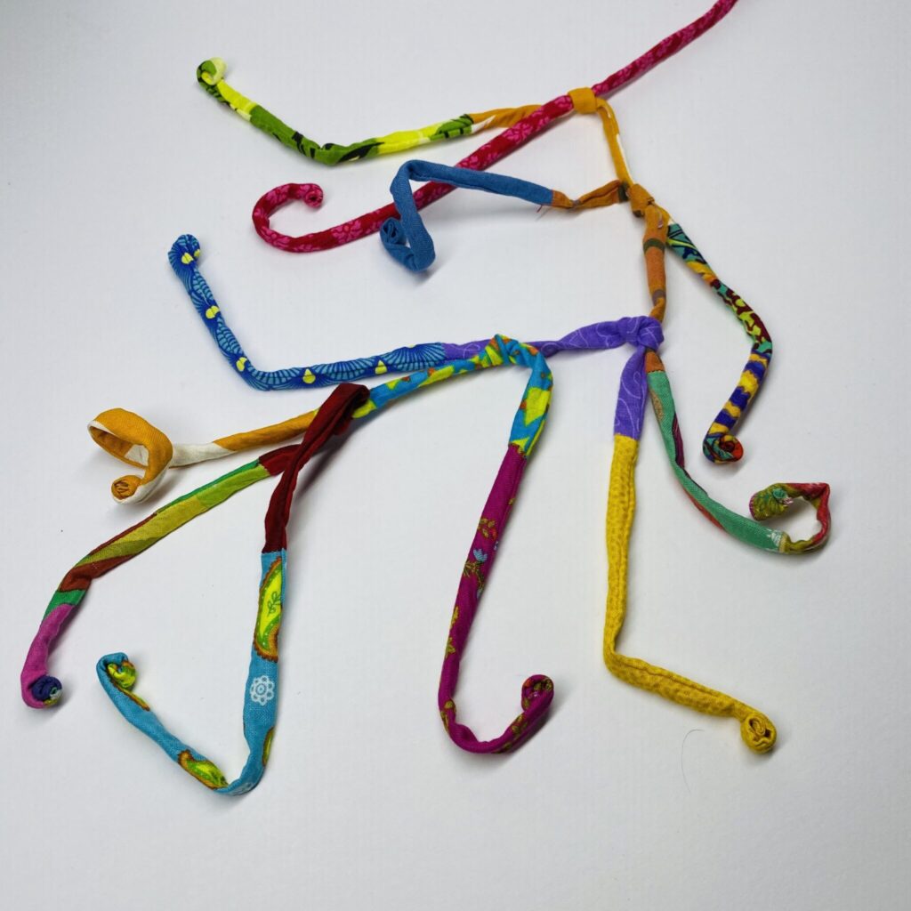 FICKLESTICKS Bendy Stick Boa - ALL BLACK (NOT MULTI)