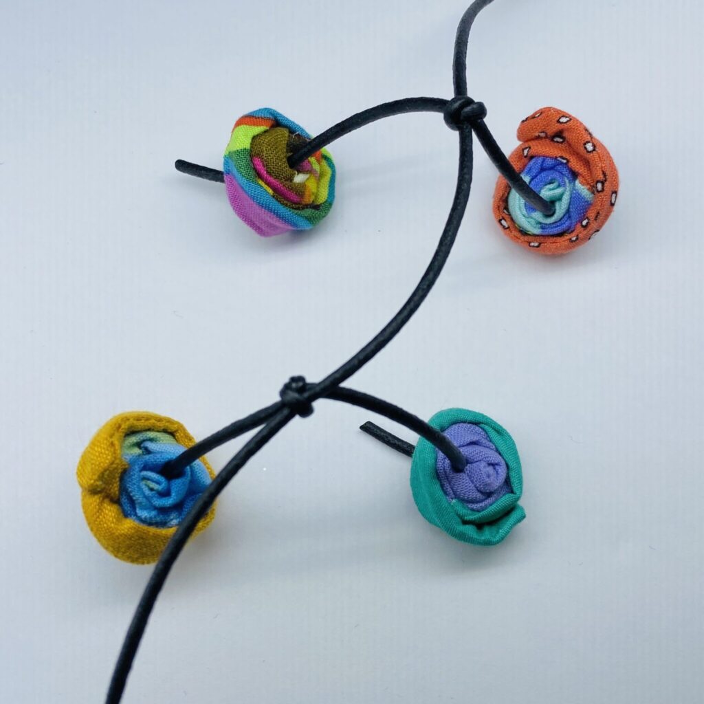 FICKLESTICKS Small Chandelier Necklace - COMICS (NOT MULTI)