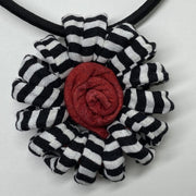 FICKLESTICKS Mum Necklace - BLACK AND WHITE (RED CENTER)