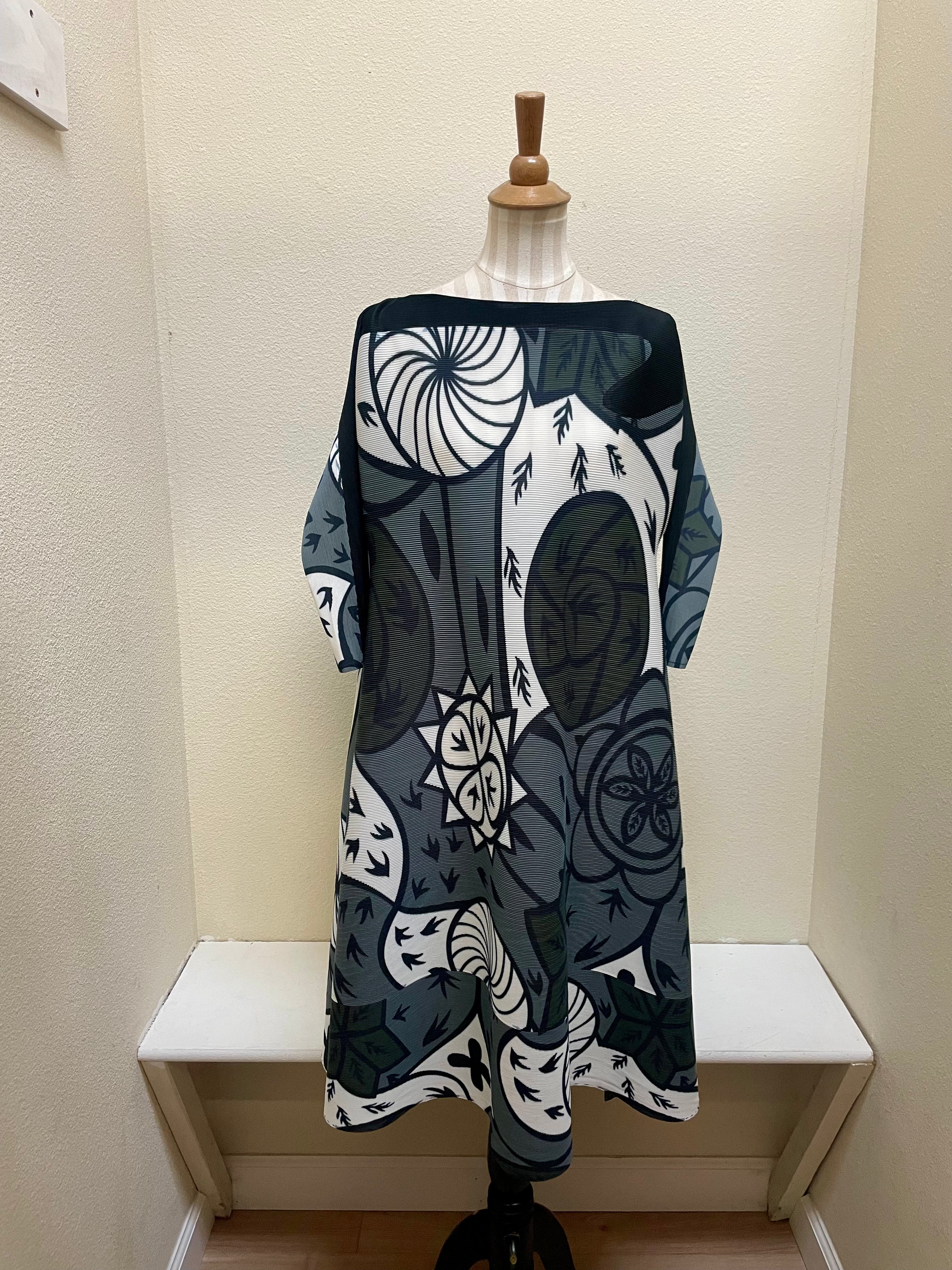 Vanite Couture Dress - 87585 - BLACK & WHITE