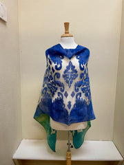 Spain In America Poncho - PRINT 5