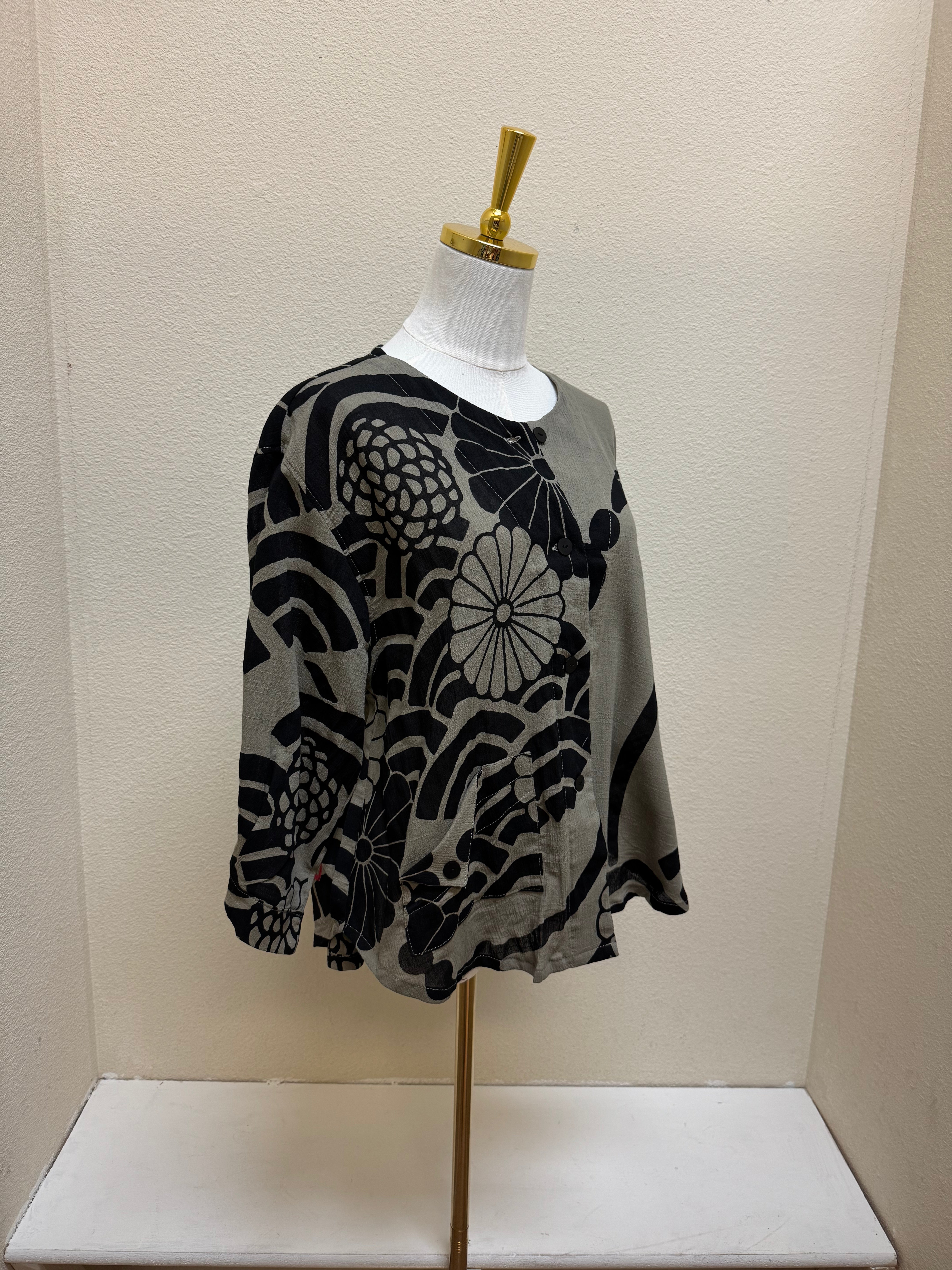 Yasuko Cardigan Top - WA-207 - Grey