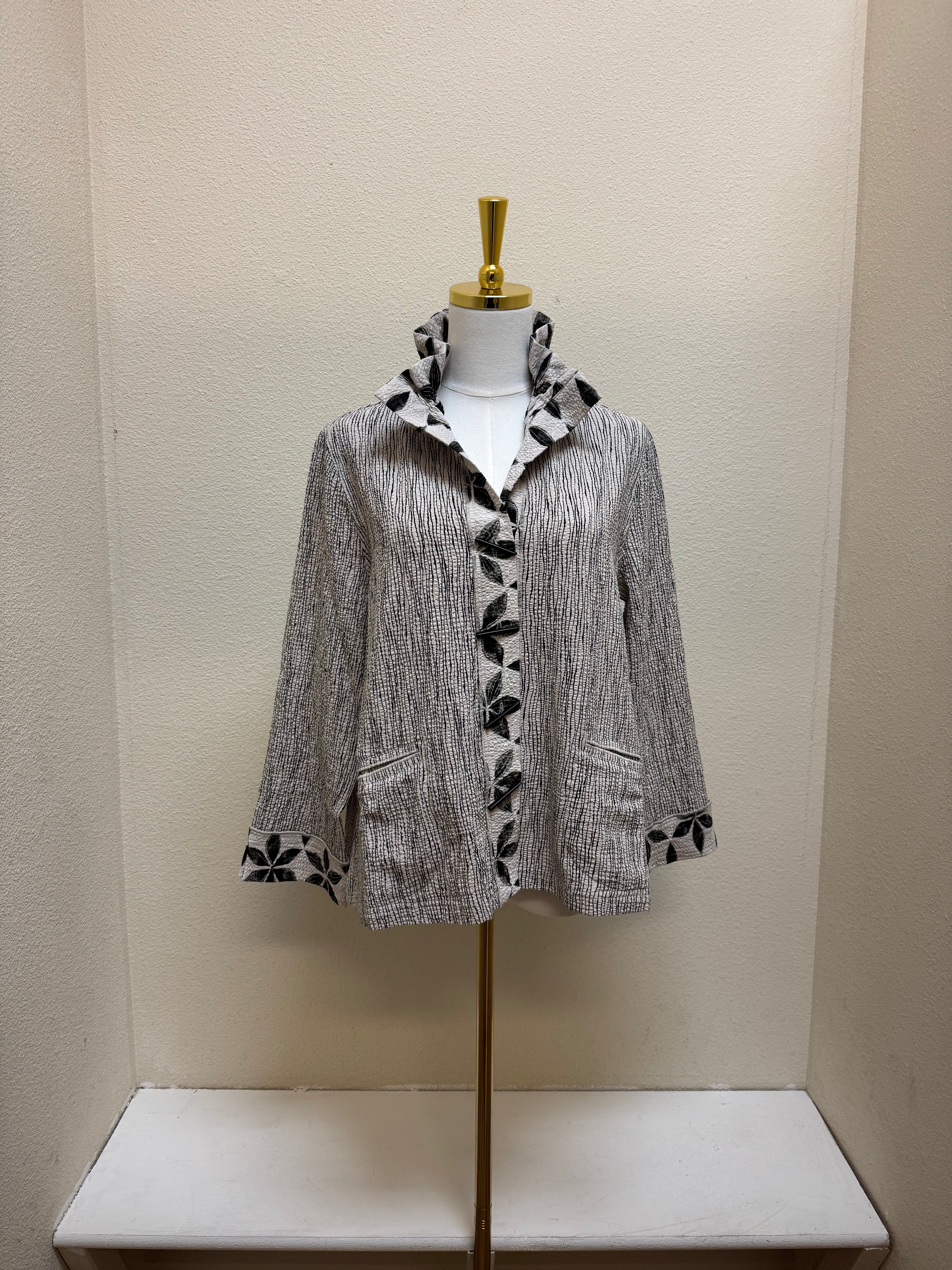 Habitat Crinkle Crepe Floral Mix Luna Jacket - 21648 - WILLOW