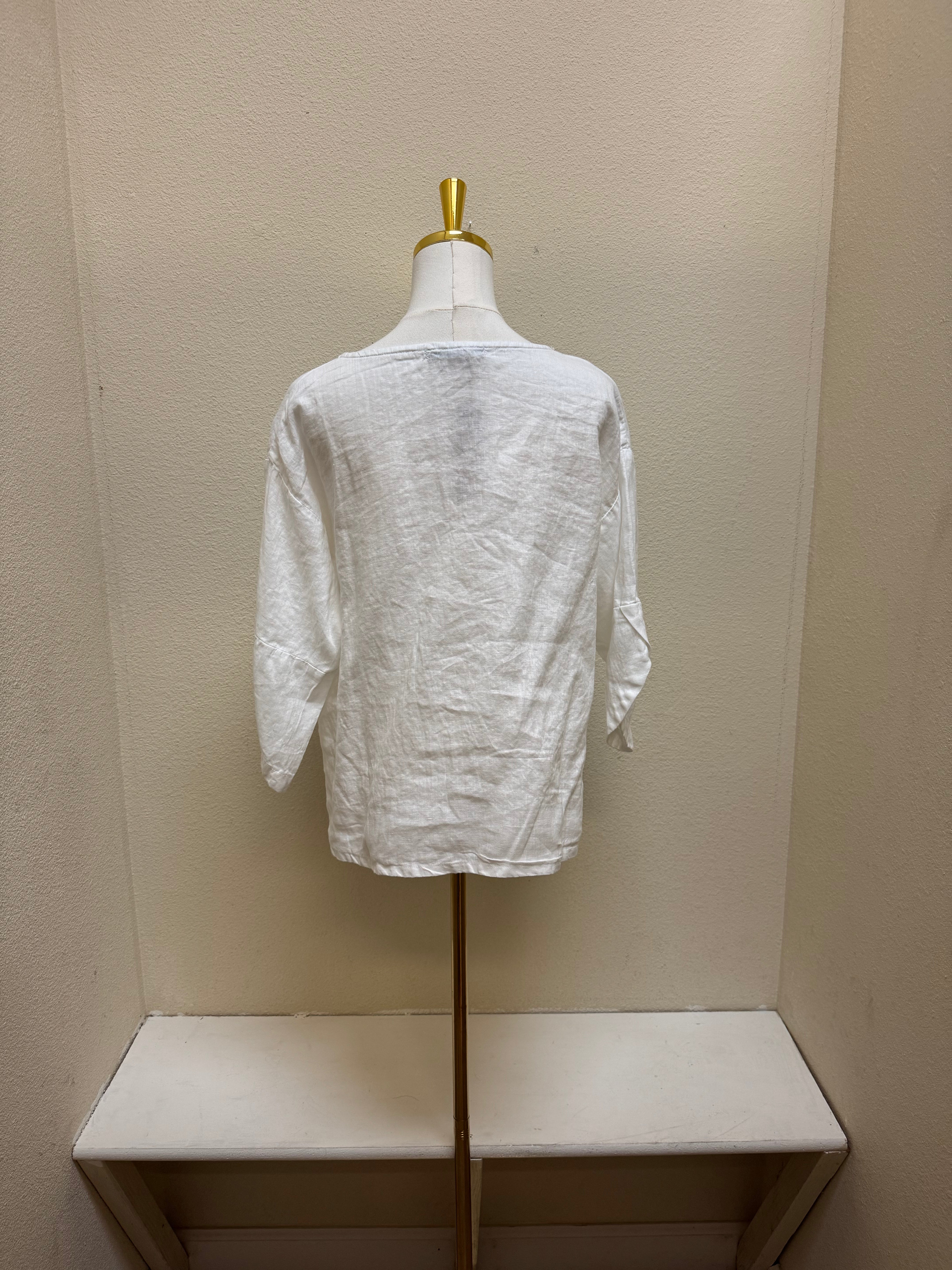 CUT LOOSE Hanky Linen Tulip Sleeve Top - 4206329