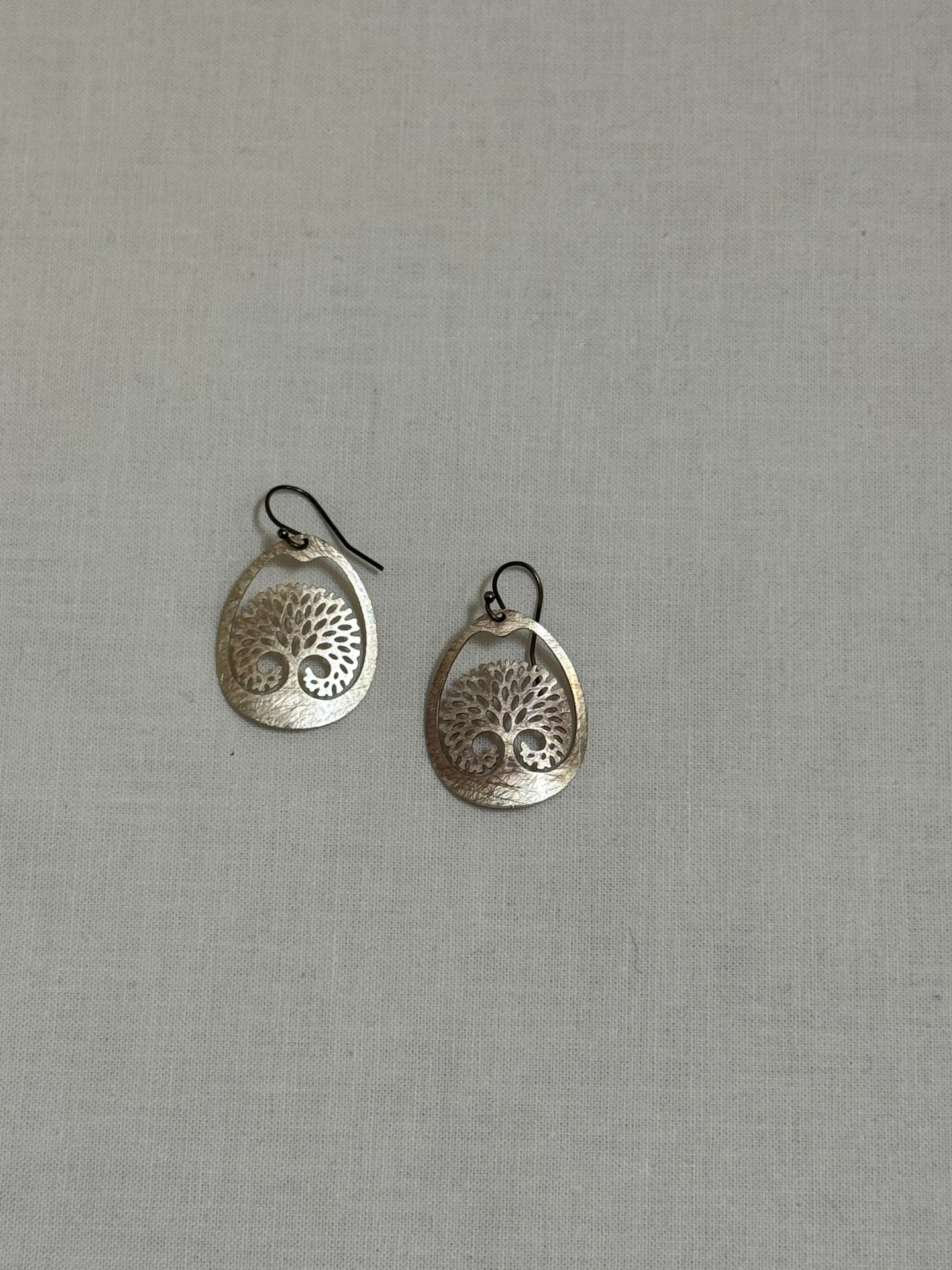 Takobia Silver Tree Earring