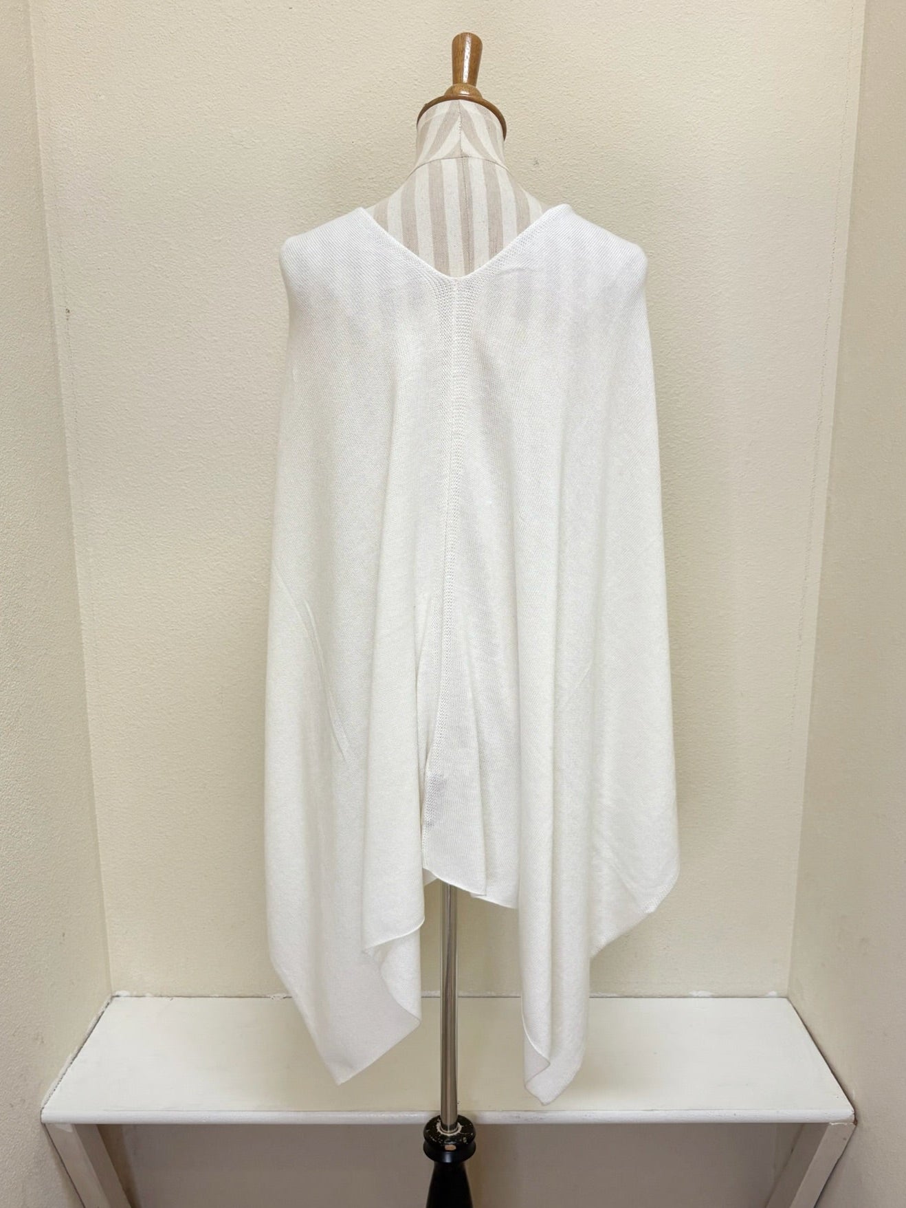 Dolma Cashmere Poncho - IVORY