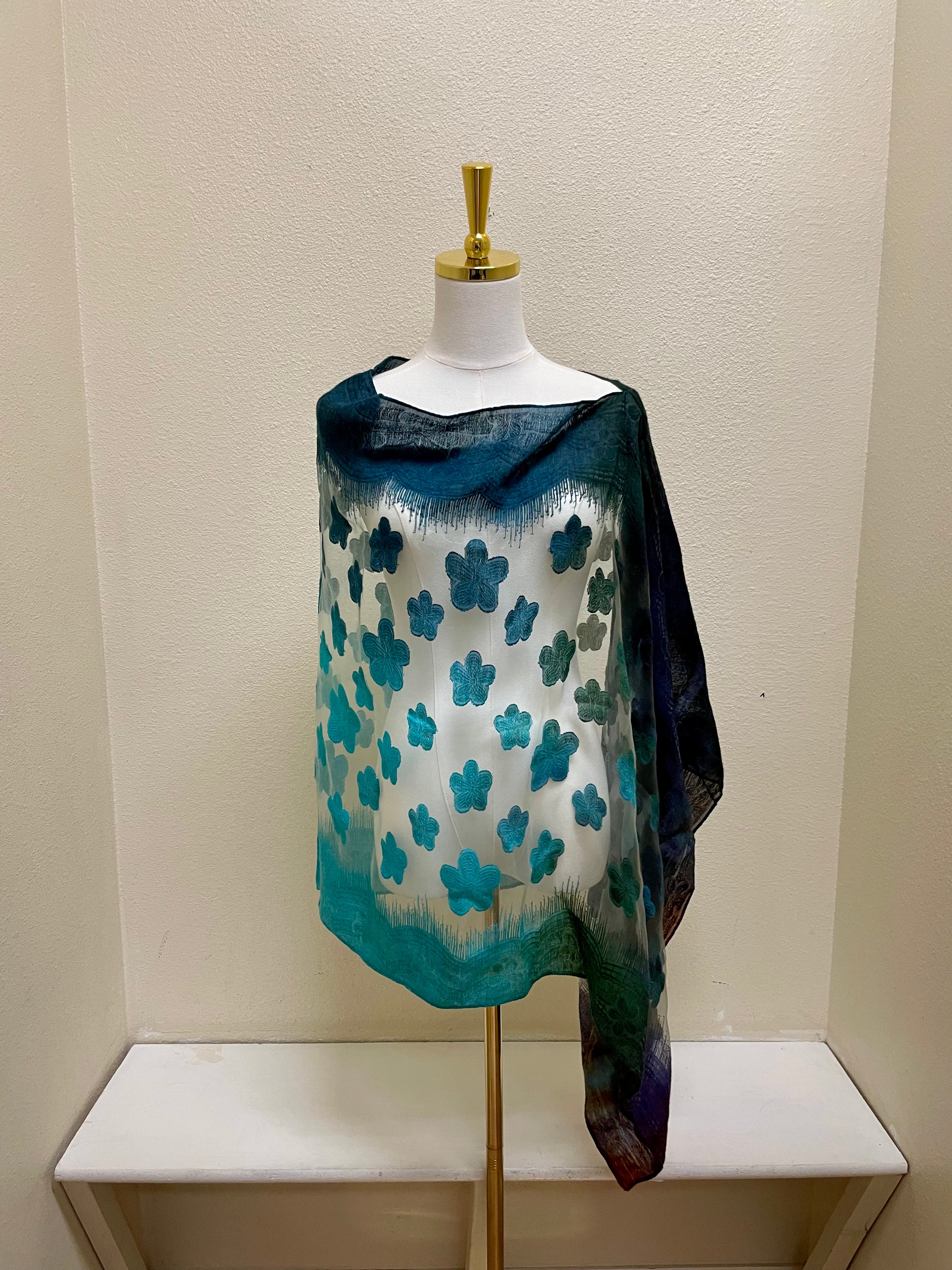 Spain In America Poncho - PRINT 20