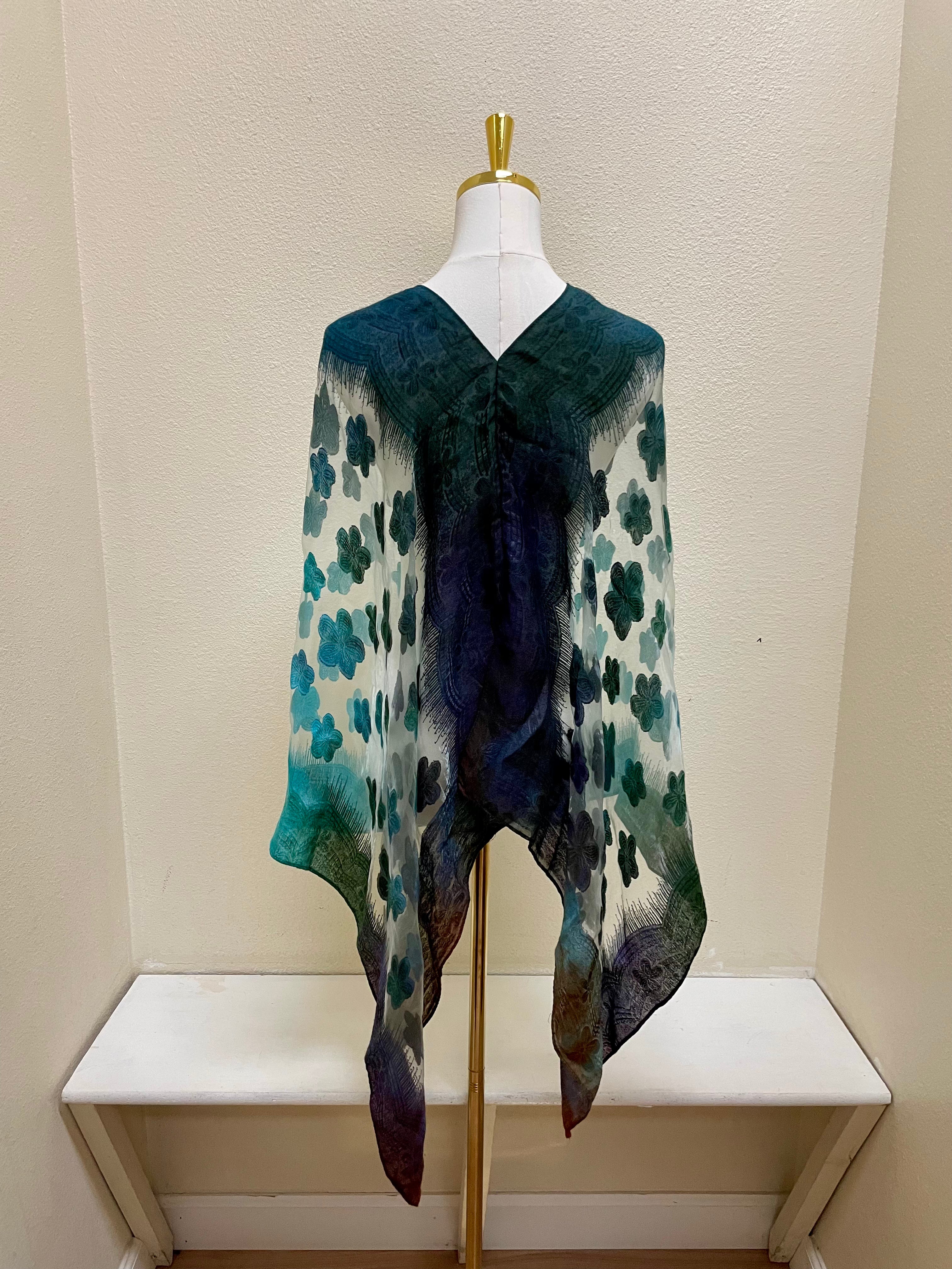 Spain In America Poncho - PRINT 20
