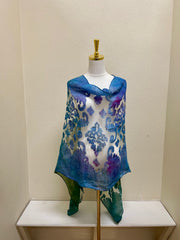 Spain In America Poncho - PRINT 22
