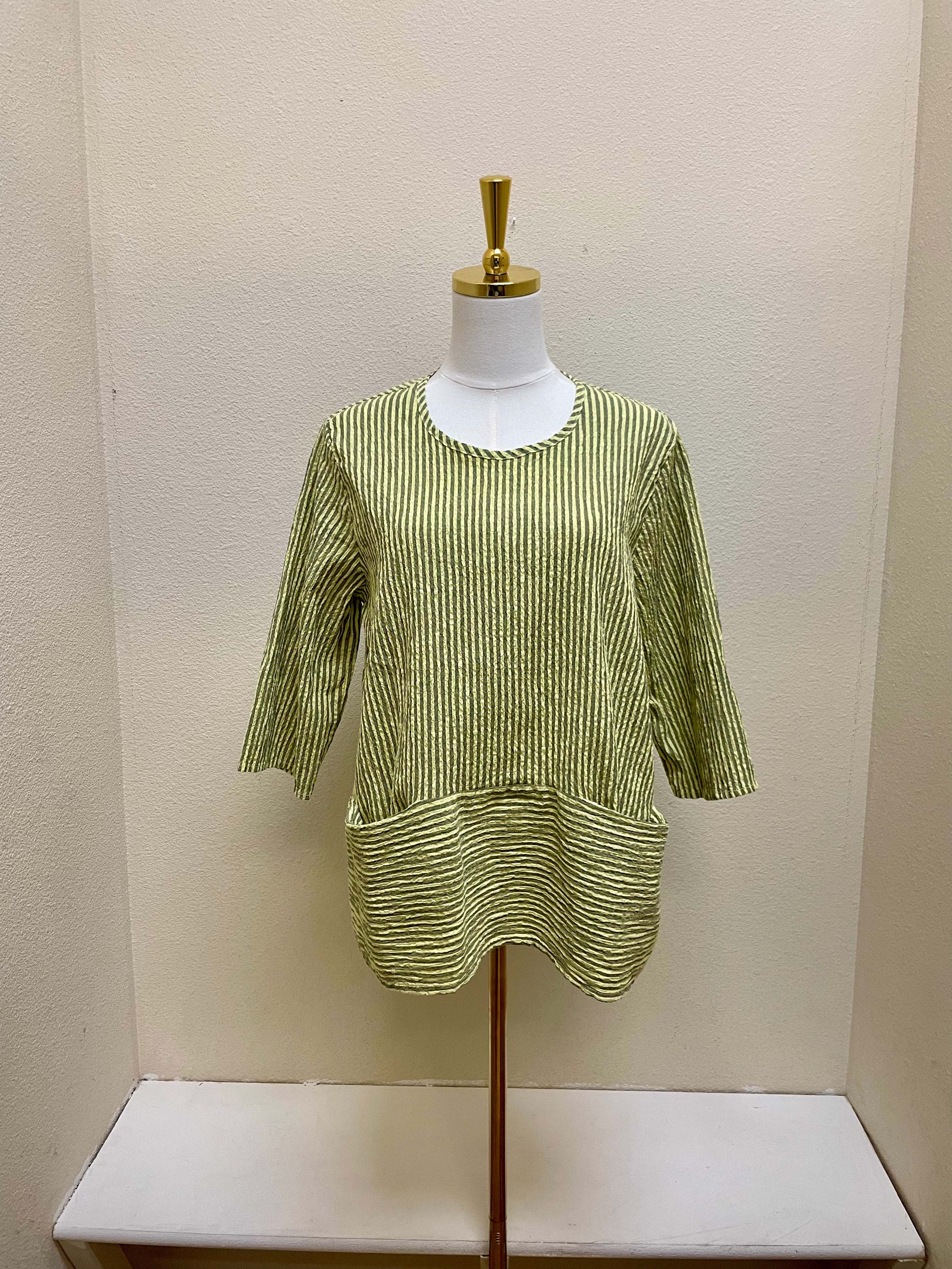 CUT LOOSE Grey Stripe Crinkle Pocket Pullover - 0647943 - SUNBURST