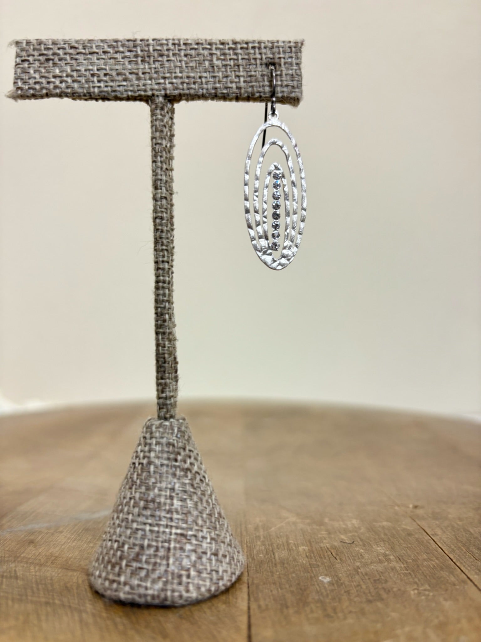 Takobia Silver Sparkle Oval Cutout Earring