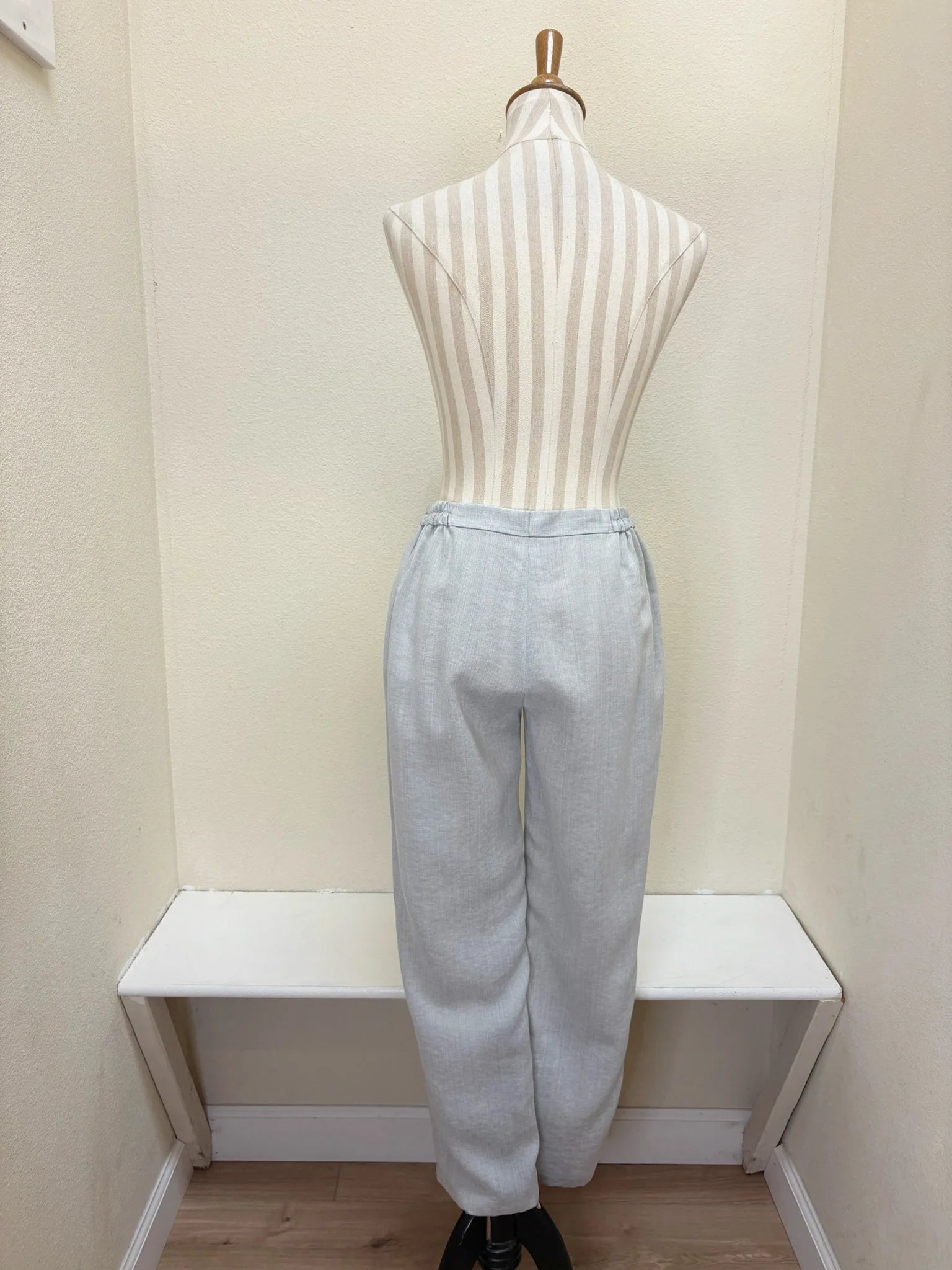 Fridaze AAPT21 - Flat Front Tapered Leg Linen Pant