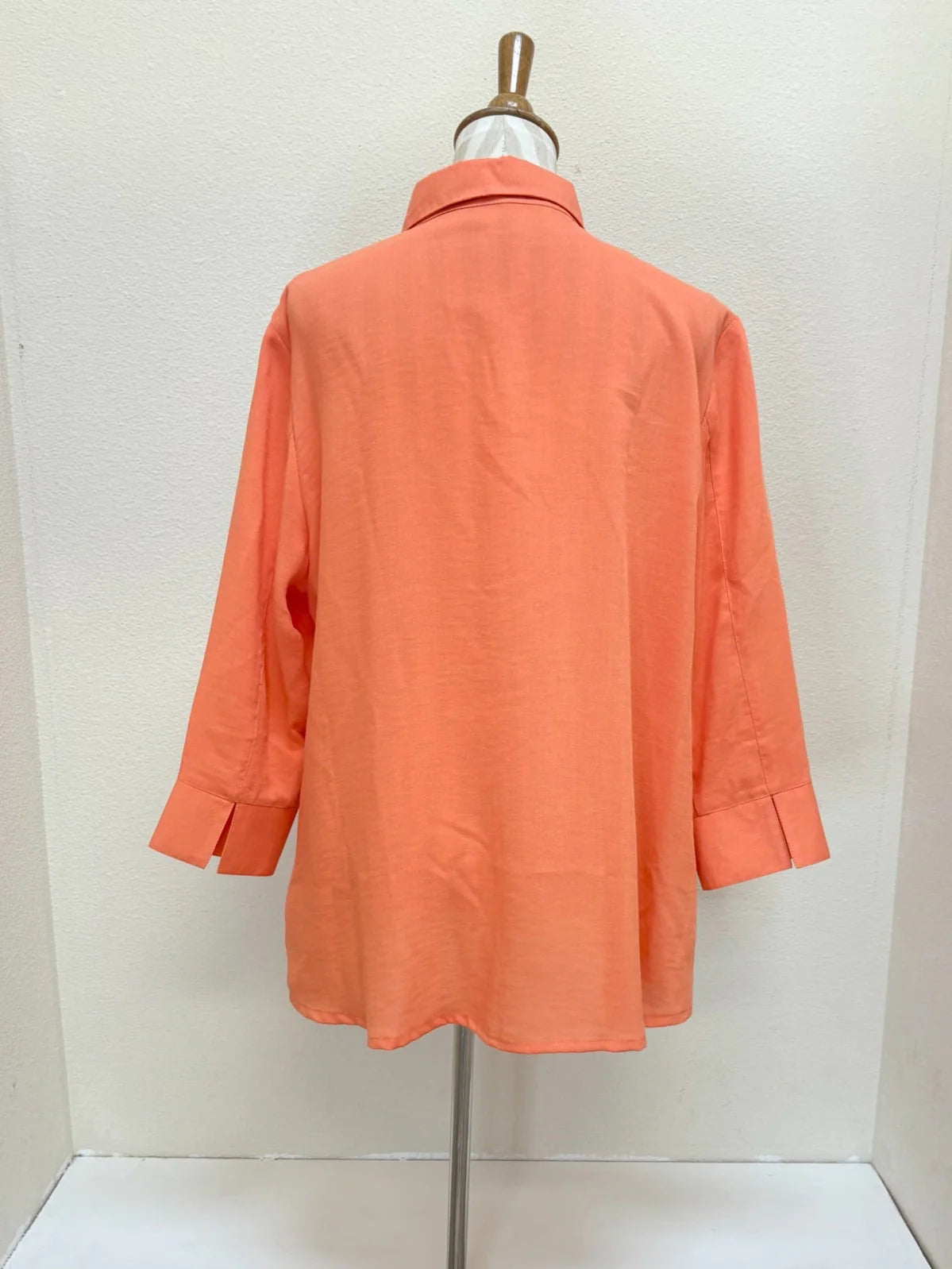 Fridaze AA252 - Sabrina Linen Blouse