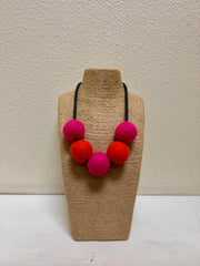 Frank Ideas Adjustable Wool and Rubber Necklace in Pink and Orange