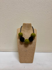 Frank Ideas Adjustable Wool and Rubber Necklace in Green and Black