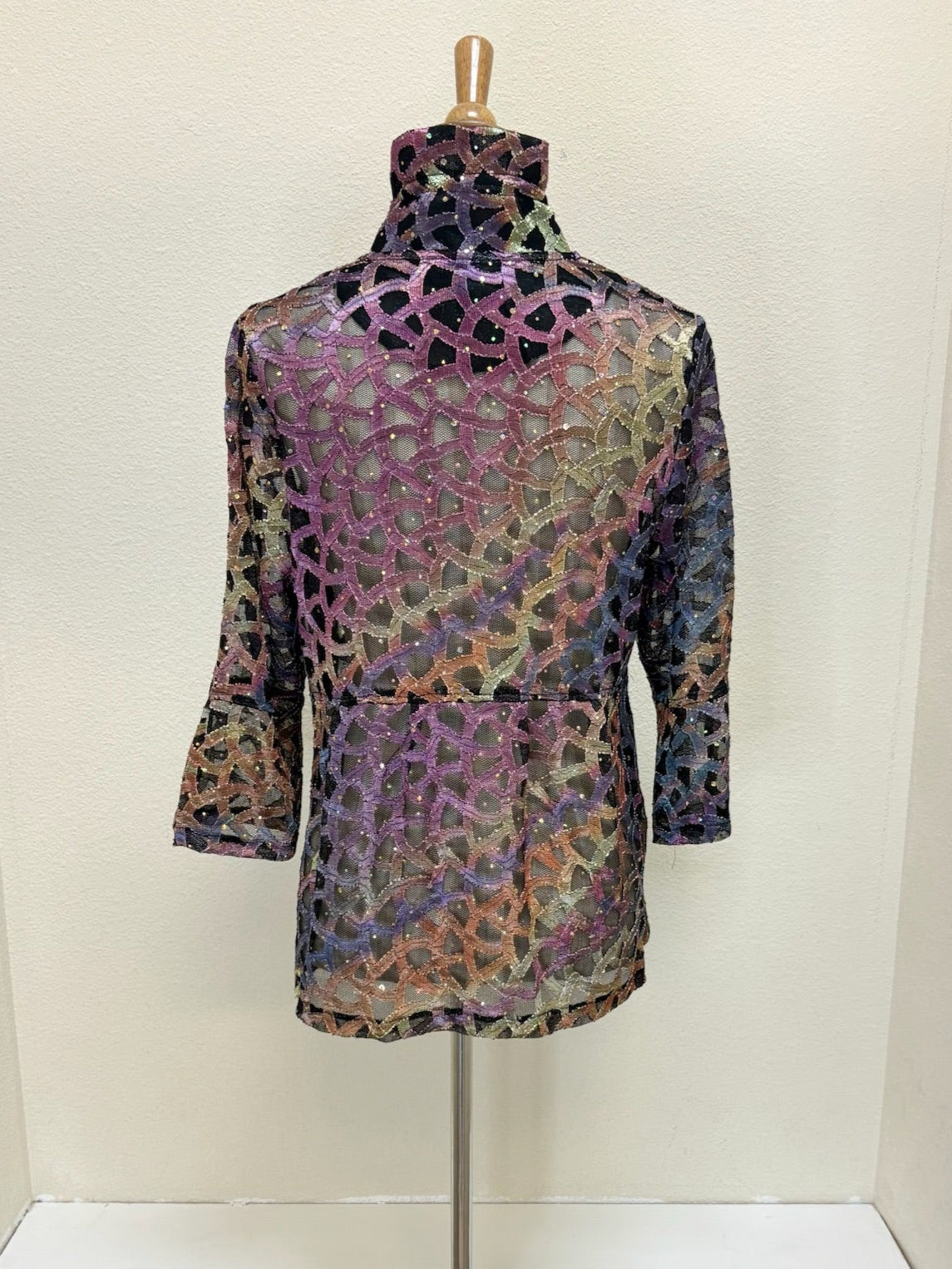 DAMEE HOLOGRAPHIC SCALE MESH SHORT JKT- 400 - PLM - S ONLY