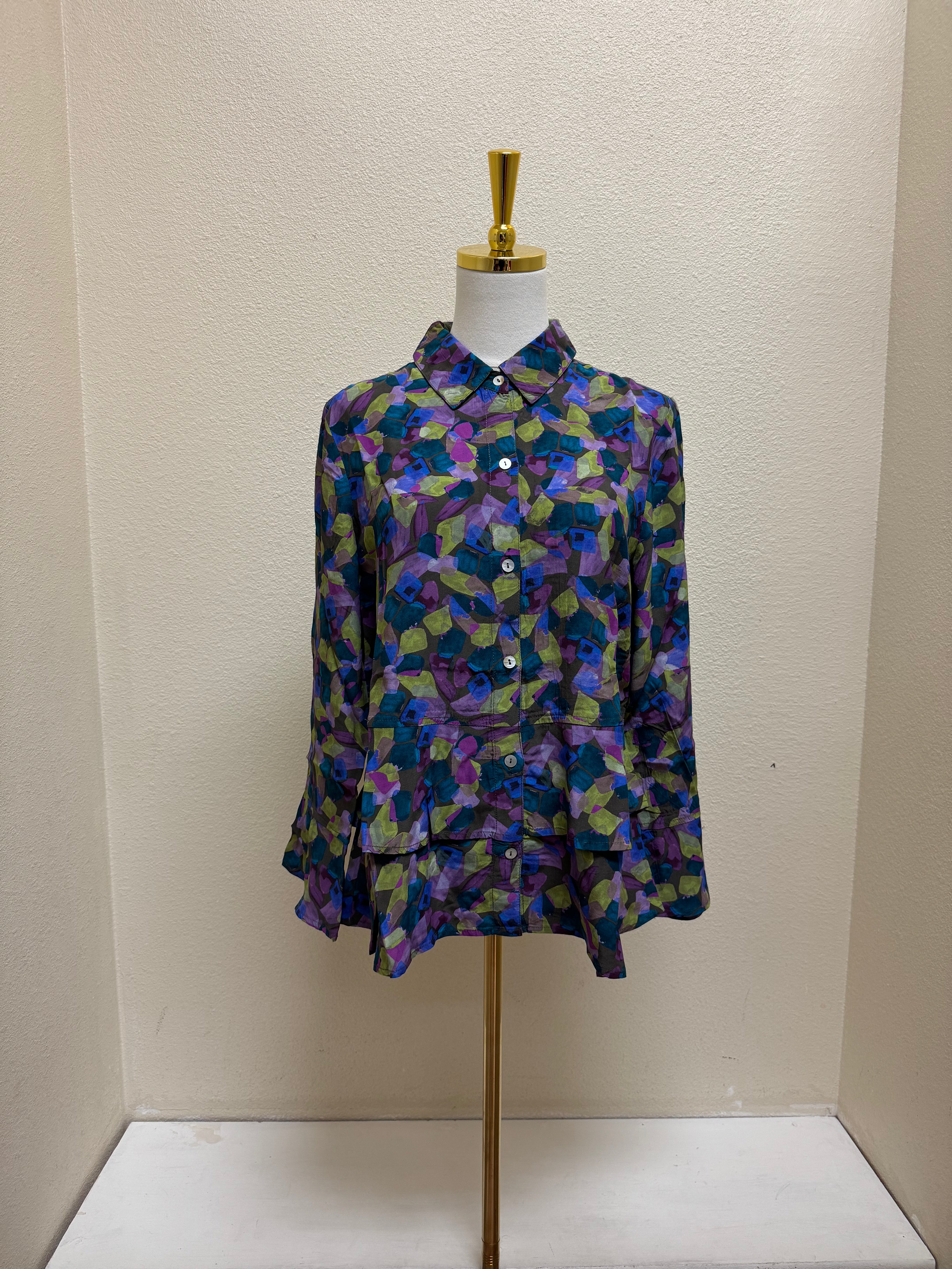 Habitat Rayon Crepe Painted Stones Flounce Shirt - 39320 - MUSHROOM