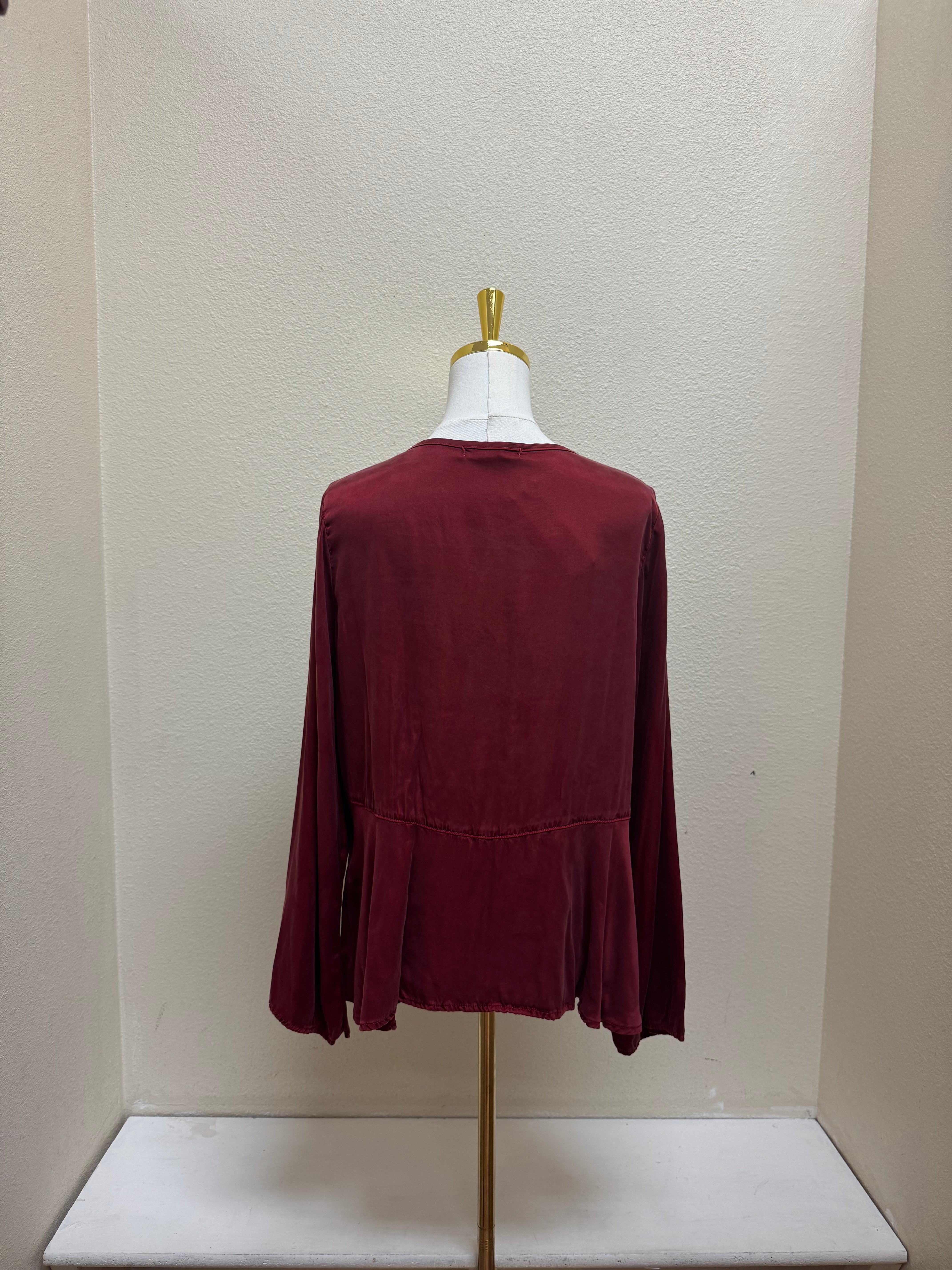 CUT LOOSE Raw Edge Pullover-Vintage Satin - 6186717 - MARASCHINO