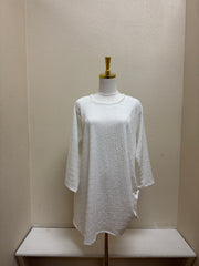INOAH "White" - Solid Textured Top