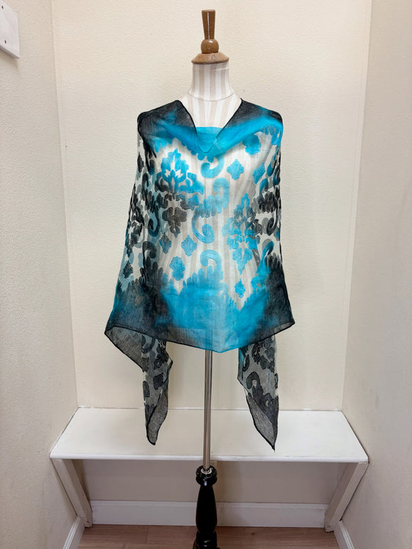 Spain In America Poncho - PRINT 35