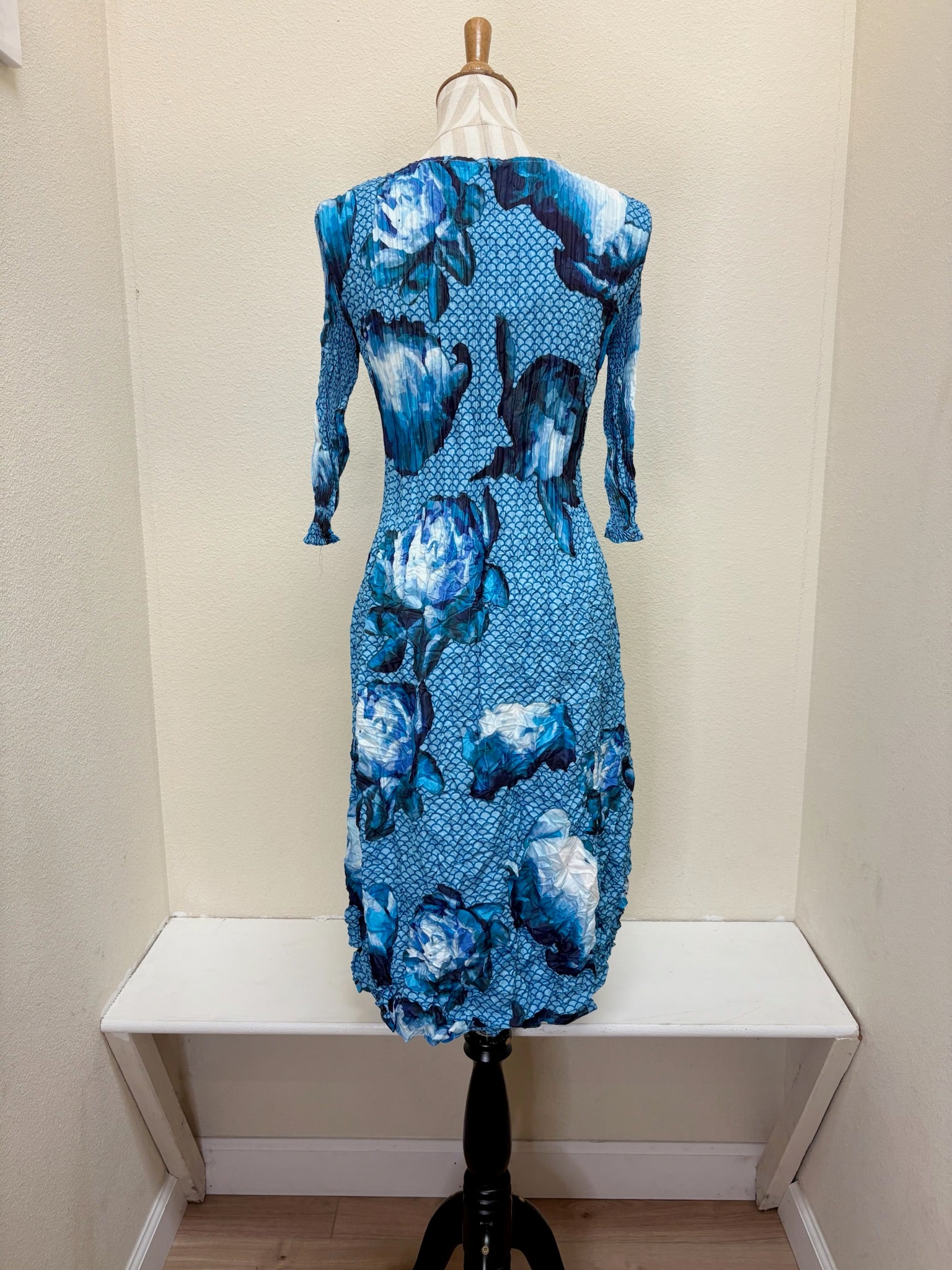 Alquema 3/4 Sleeve Smash Pocket  Dress - BLUE BLOOMS