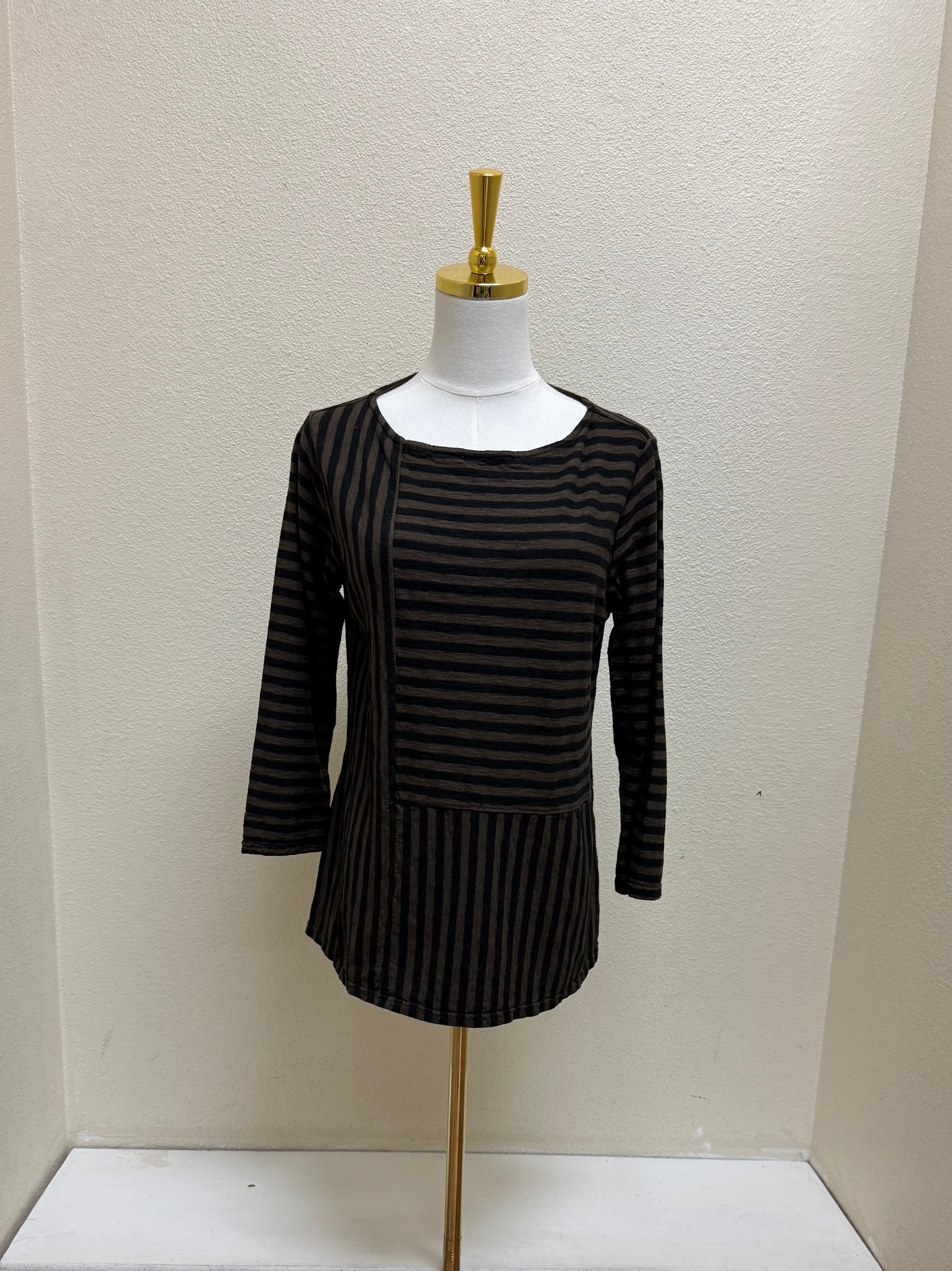 CUT LOOSE Black Stripe Patch Aline Boatneck - 5756706