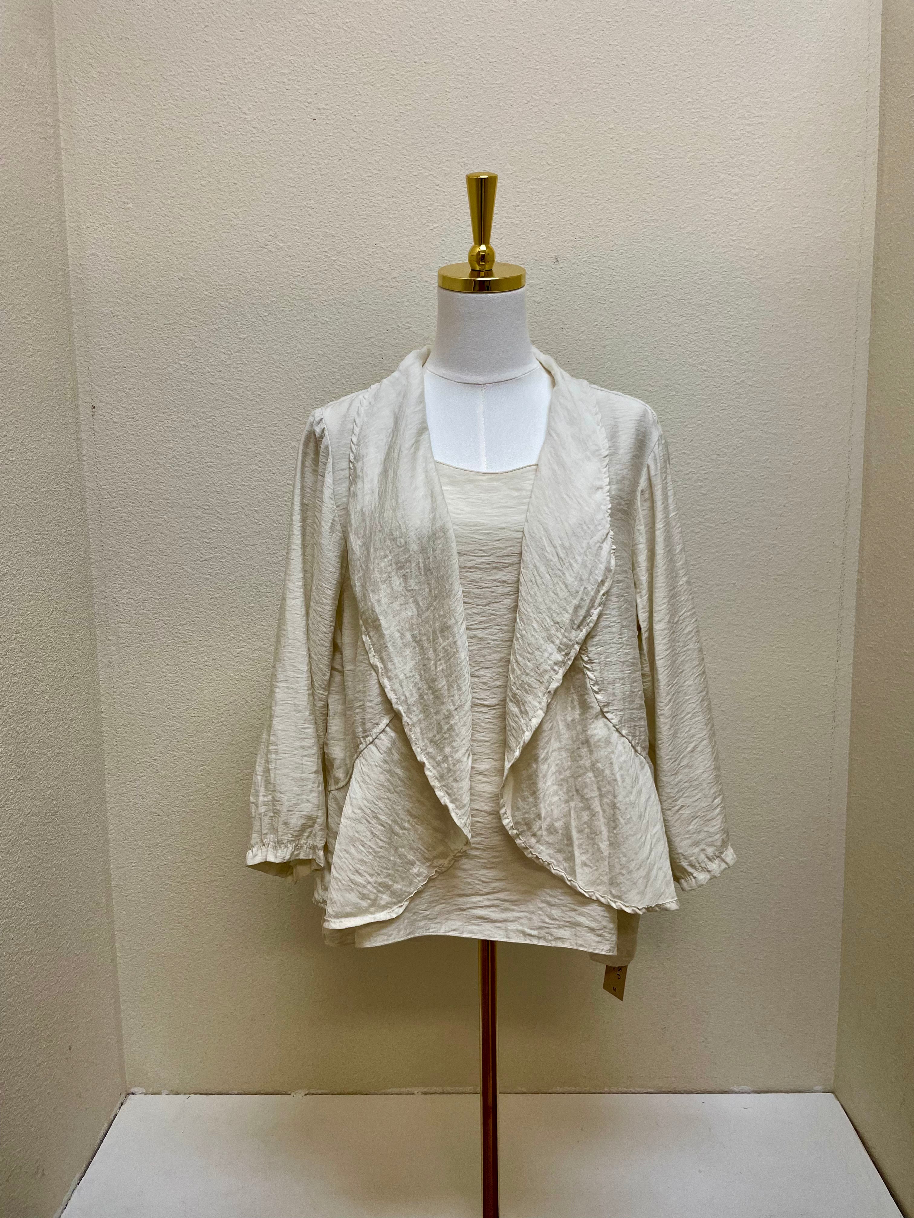 CUT LOOSE - Rayon Parachute Ruffle Jacket - 6218682