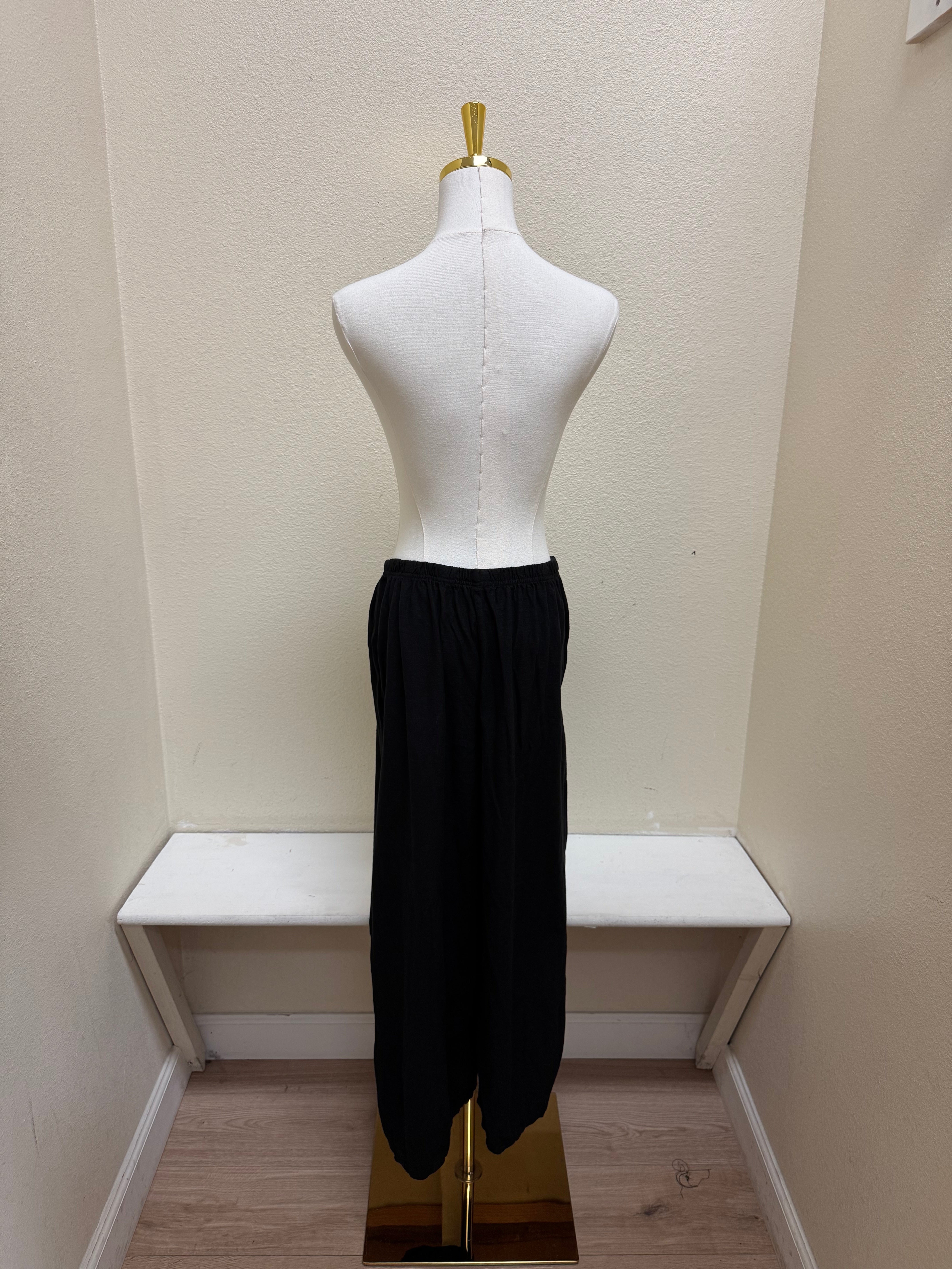 CUT LOOSE Linen Cotton Jersey Cropped Pants with Darts - 5012088 - BLACK
