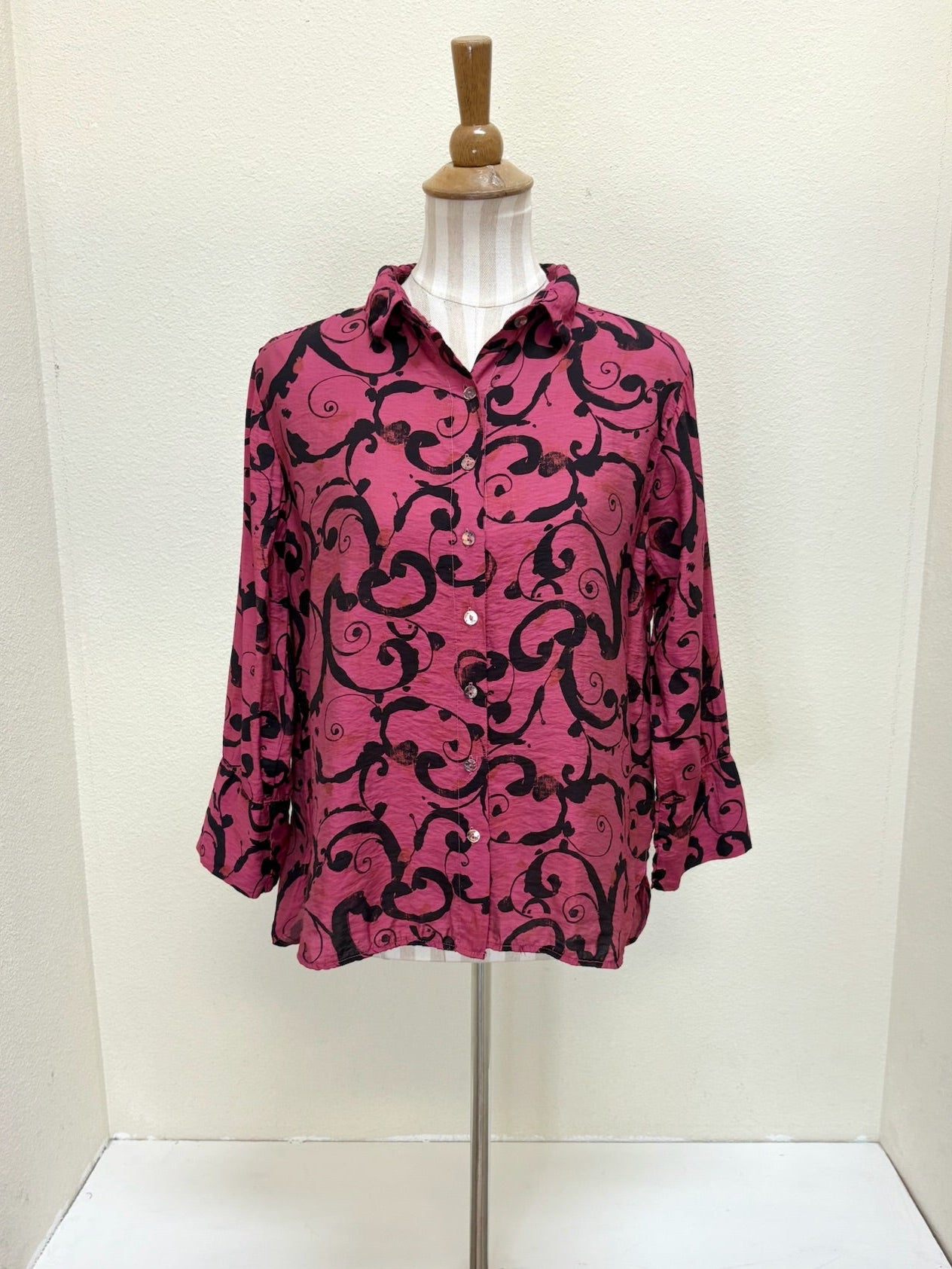 CUT LOOSE Swirl Crop Easy Shirt - 6986986