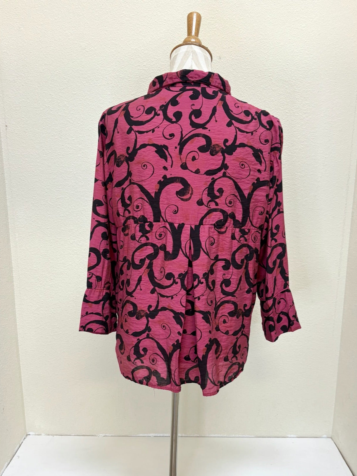 CUT LOOSE Swirl Crop Easy Shirt - 6986986
