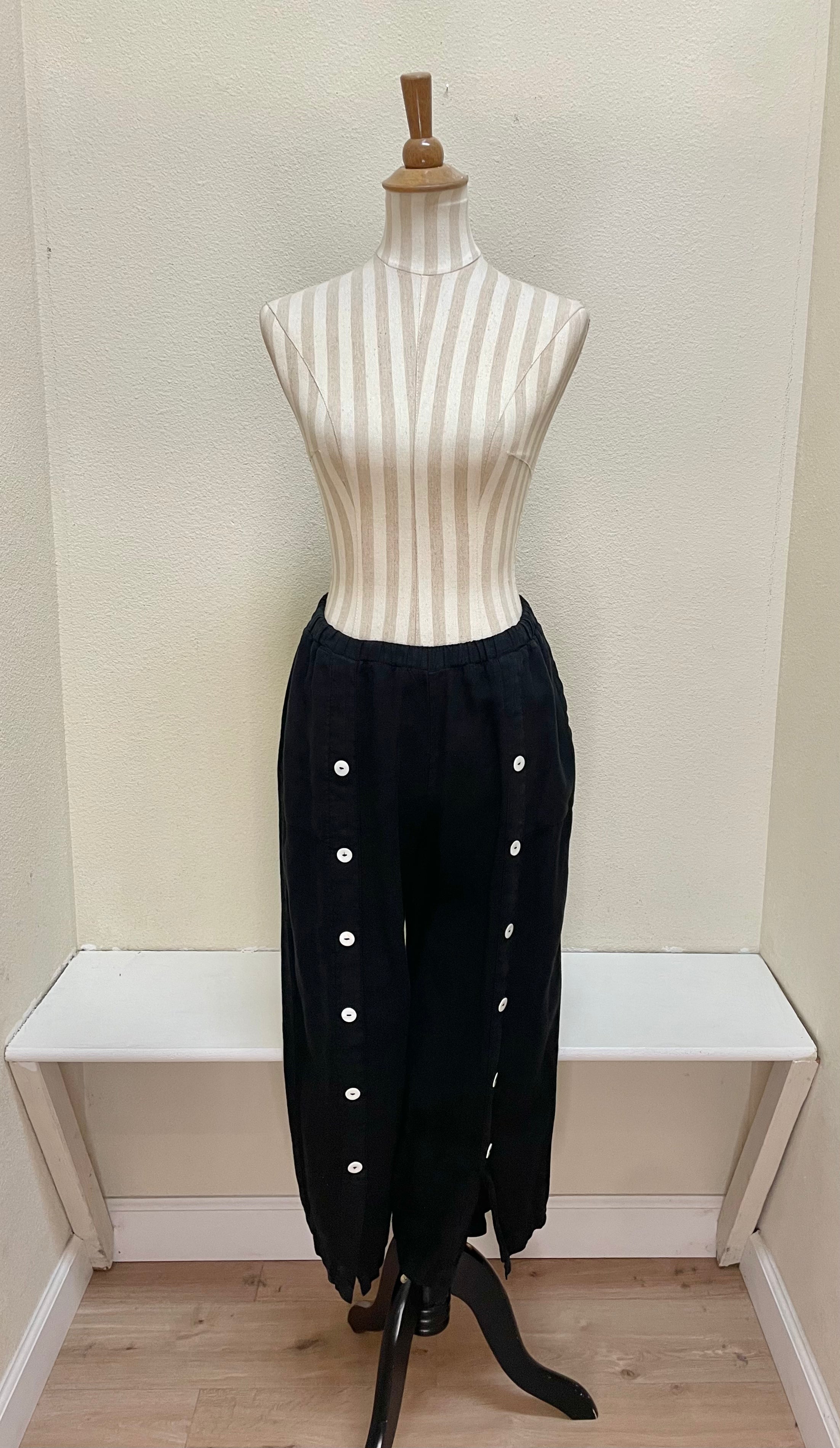 Fenini Button Crop Pant - C45315 - BLACK