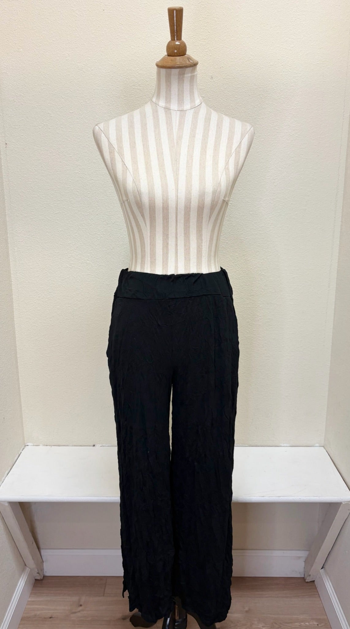 Chalet Tilley Pant - BLACK