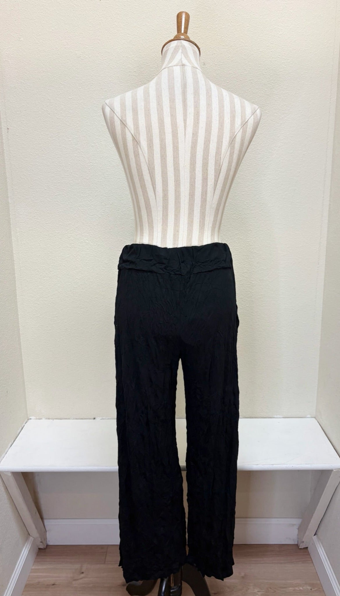 Chalet Tilley Pant - BLACK