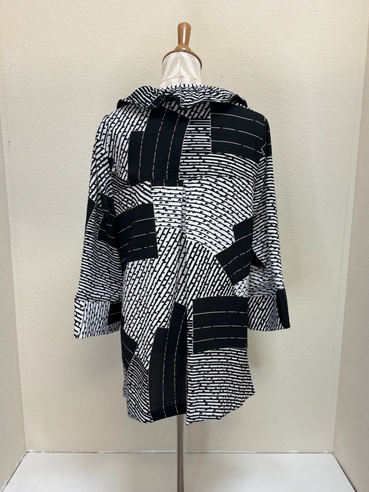 MOONLIGHT Button Down Black & White High Collar Top - 3035 PR