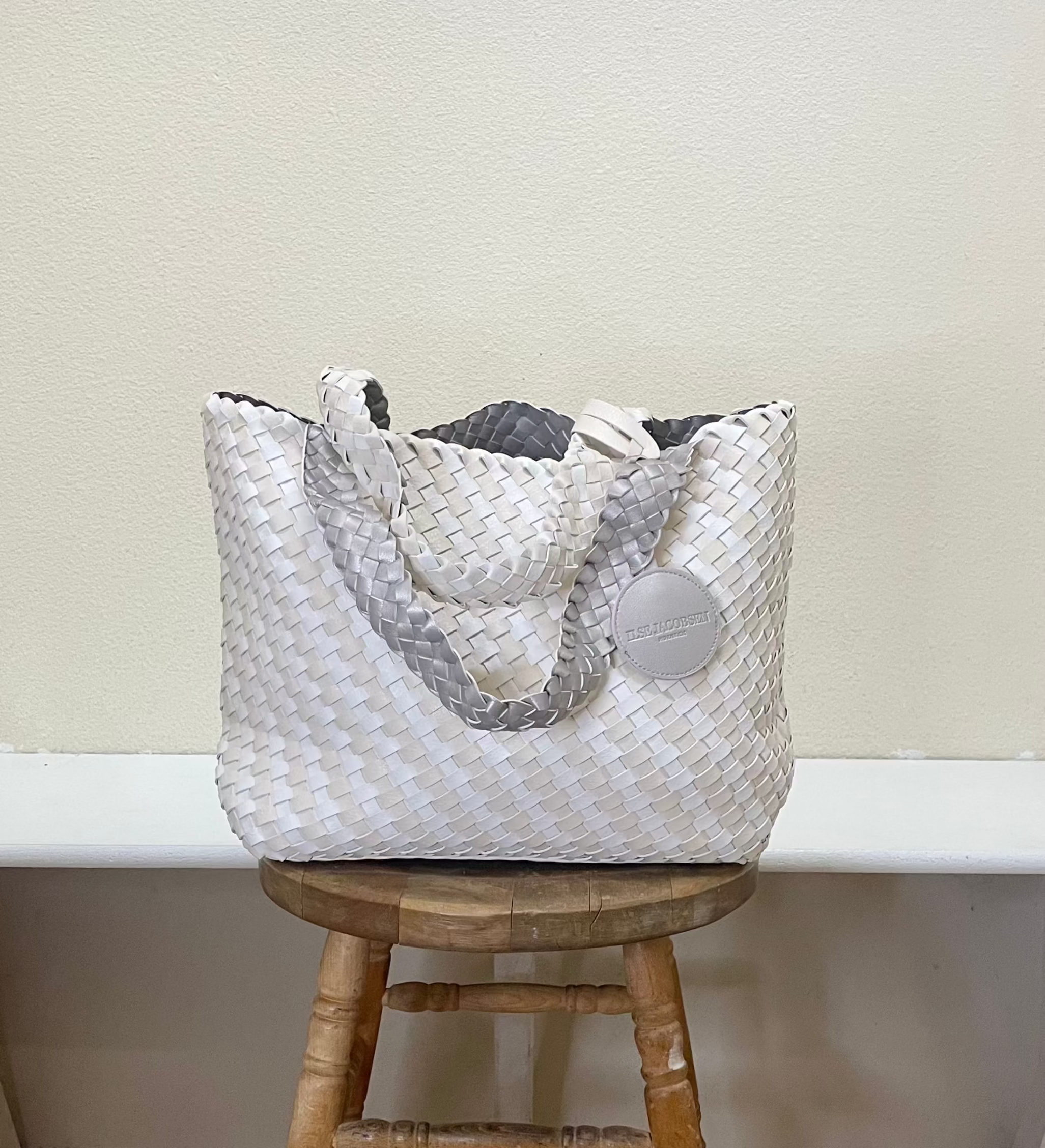 Ilse Jacobsen Reversible Tote - MILK CREME METALLIC/WHITE SUGAR