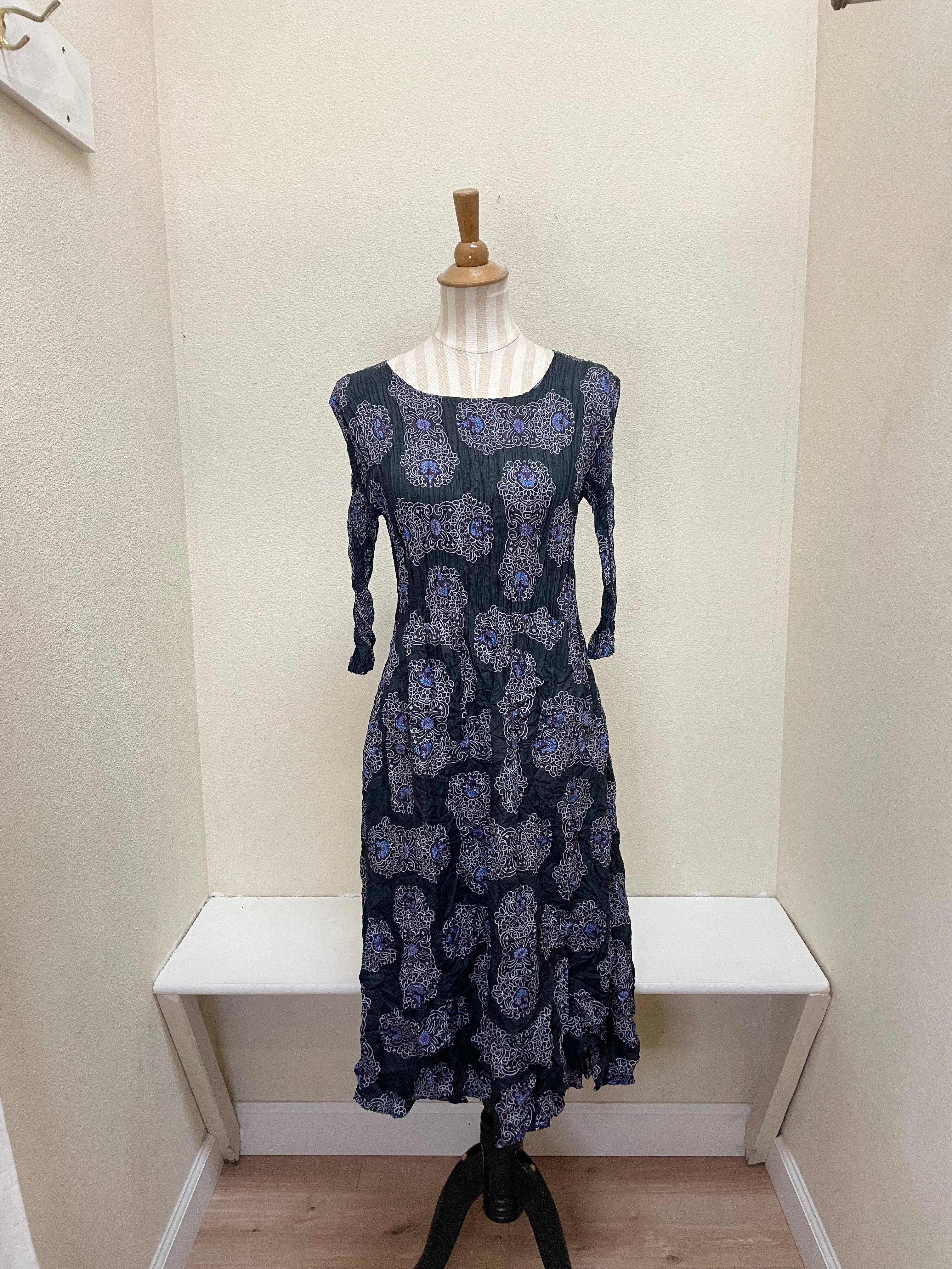 Alquema 3/4 Sleeve Smash Pocket  Dress - COSMO STAR