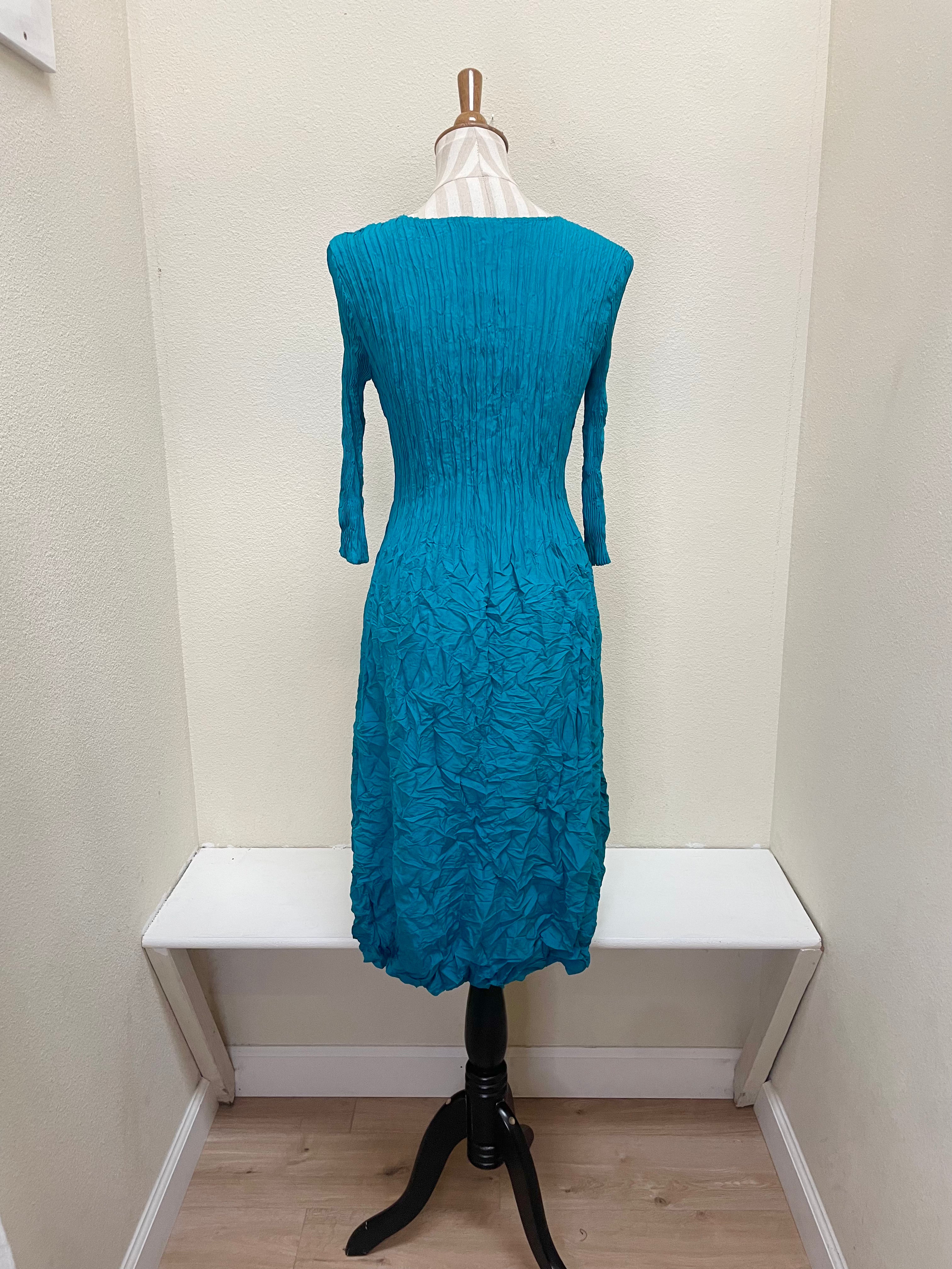 Alquema 3/4 Sleeve Smash Pocket  Dress - PEACOCK