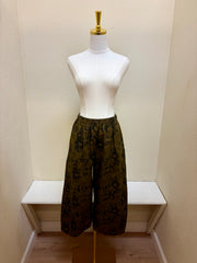 Bryn Walker CASBAH FLORAL PRINT HEAVY LINEN PANT w/ POCKETS - 70741NP - PARTRIDGE