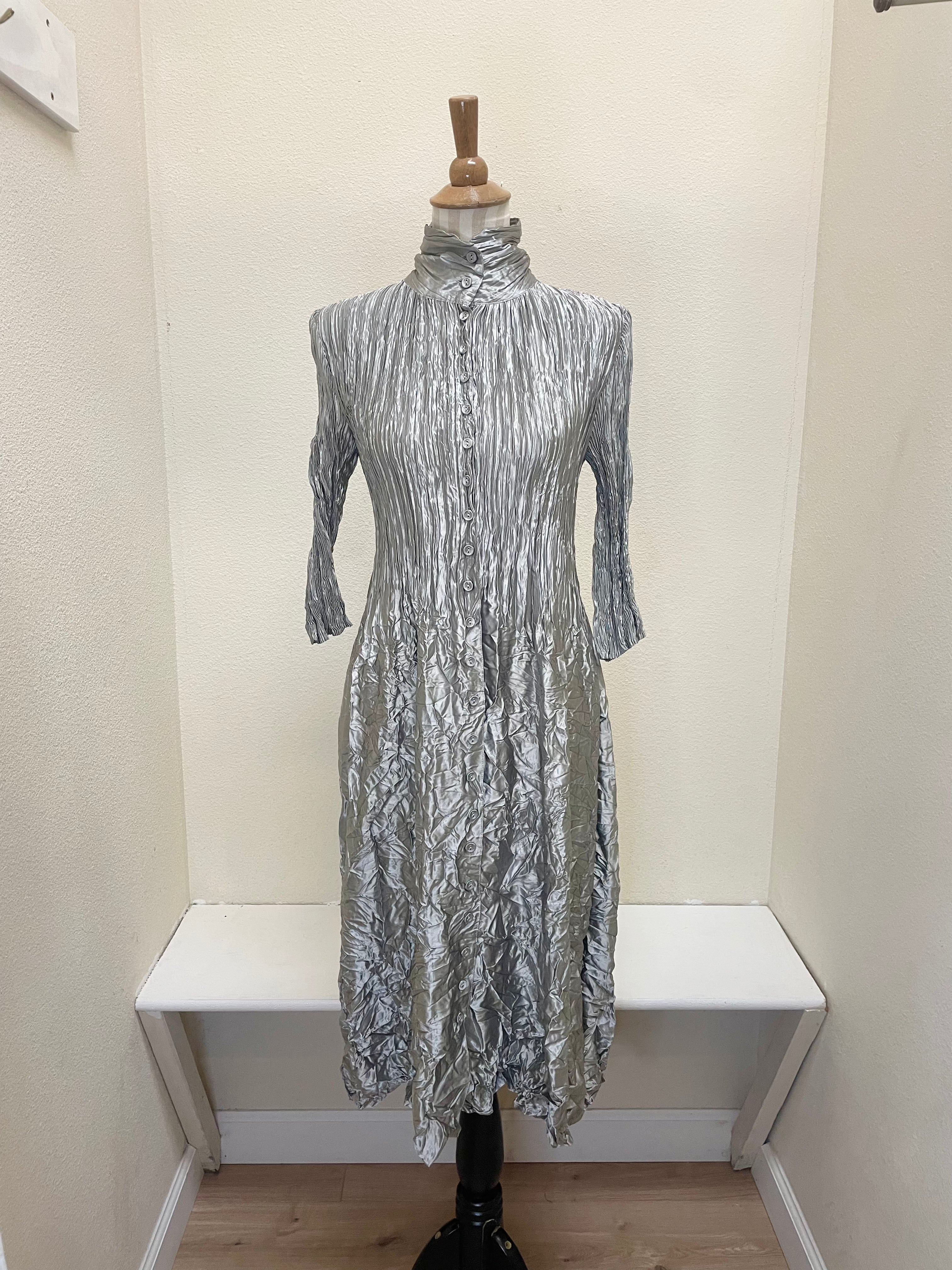 Alquema Metallic Nehru Coat Dress - KOALA CHARCOAL