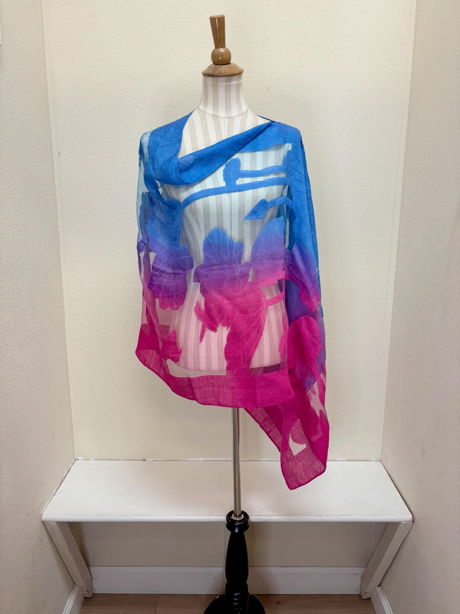 Spain In America Poncho - PRINT 32