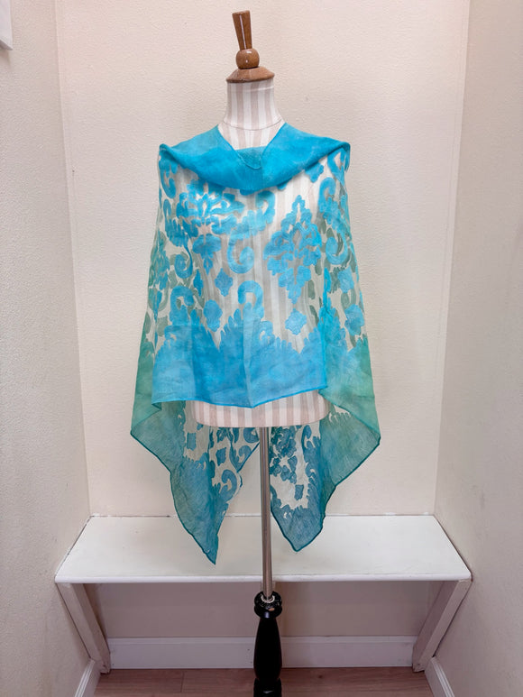 Spain In America Poncho - PRINT 8