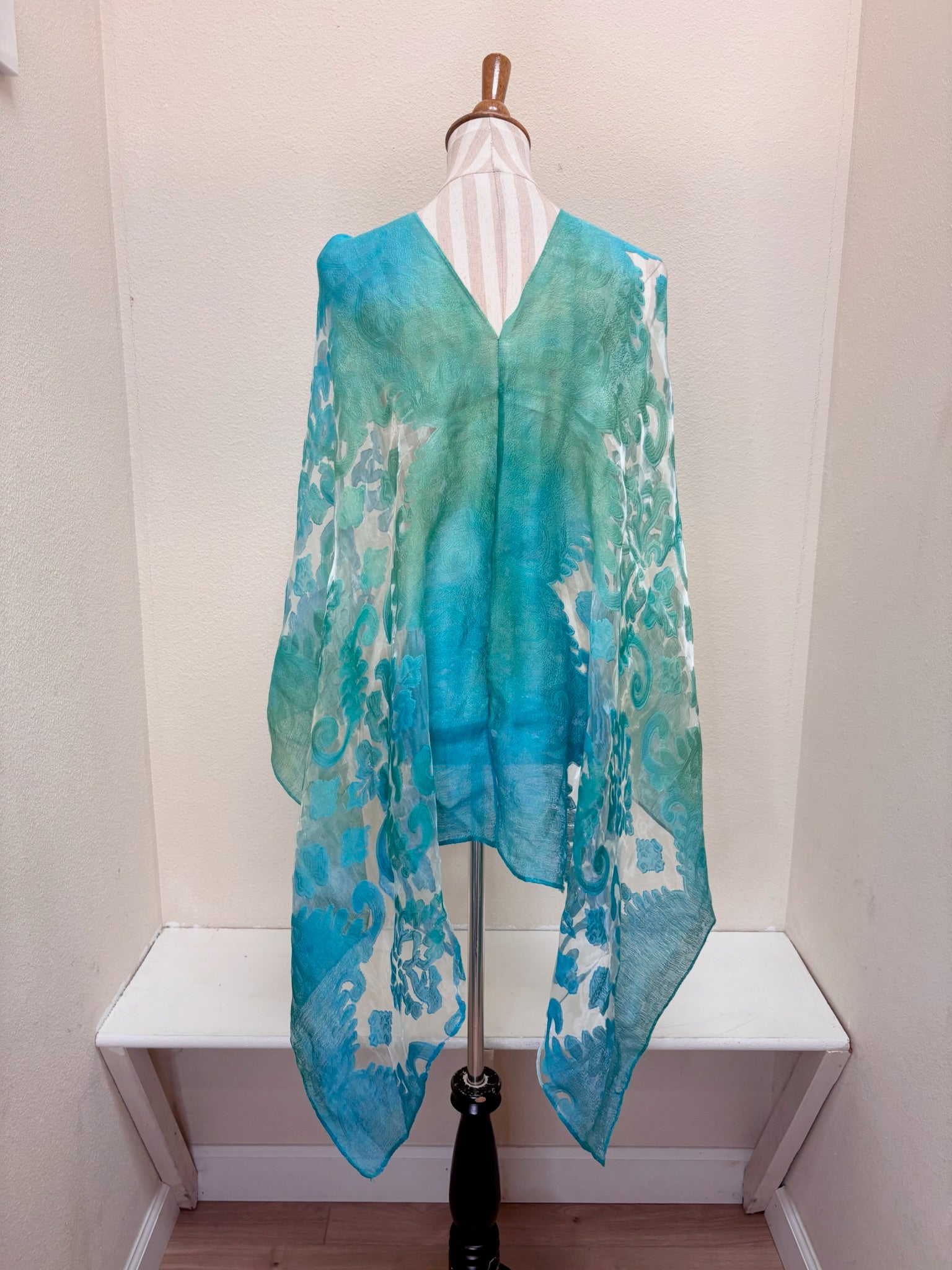Spain In America Poncho - PRINT 8