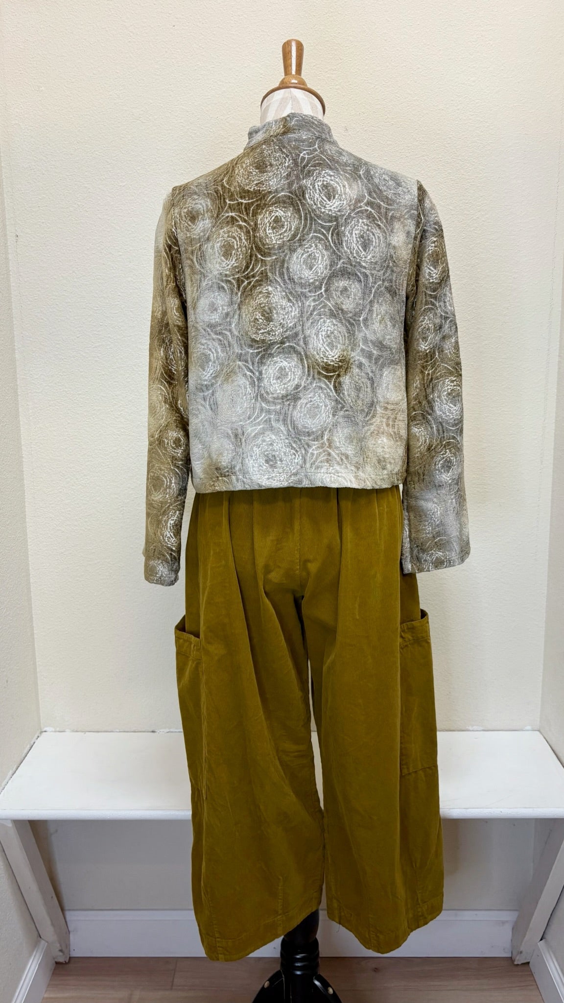Bryn Walker CROP MANDARIN - 47174 - OLIVA - XS ONLY