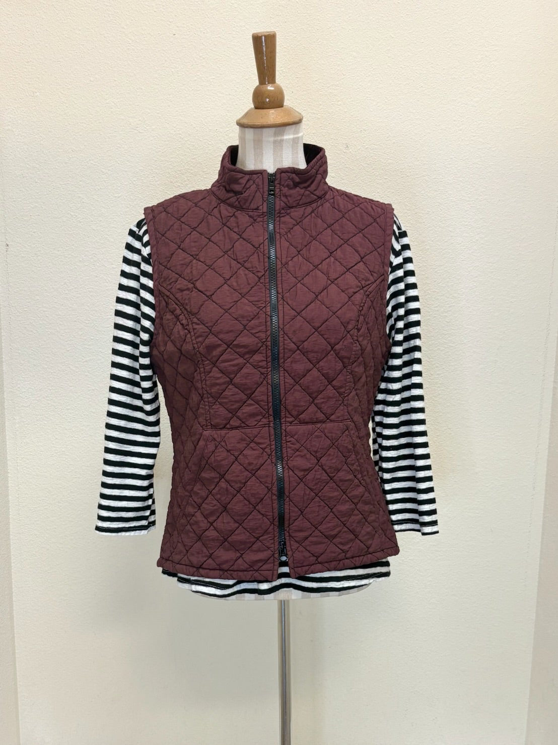 CUT LOOSE - Quilted Parachute Zip Vest - 6595655
