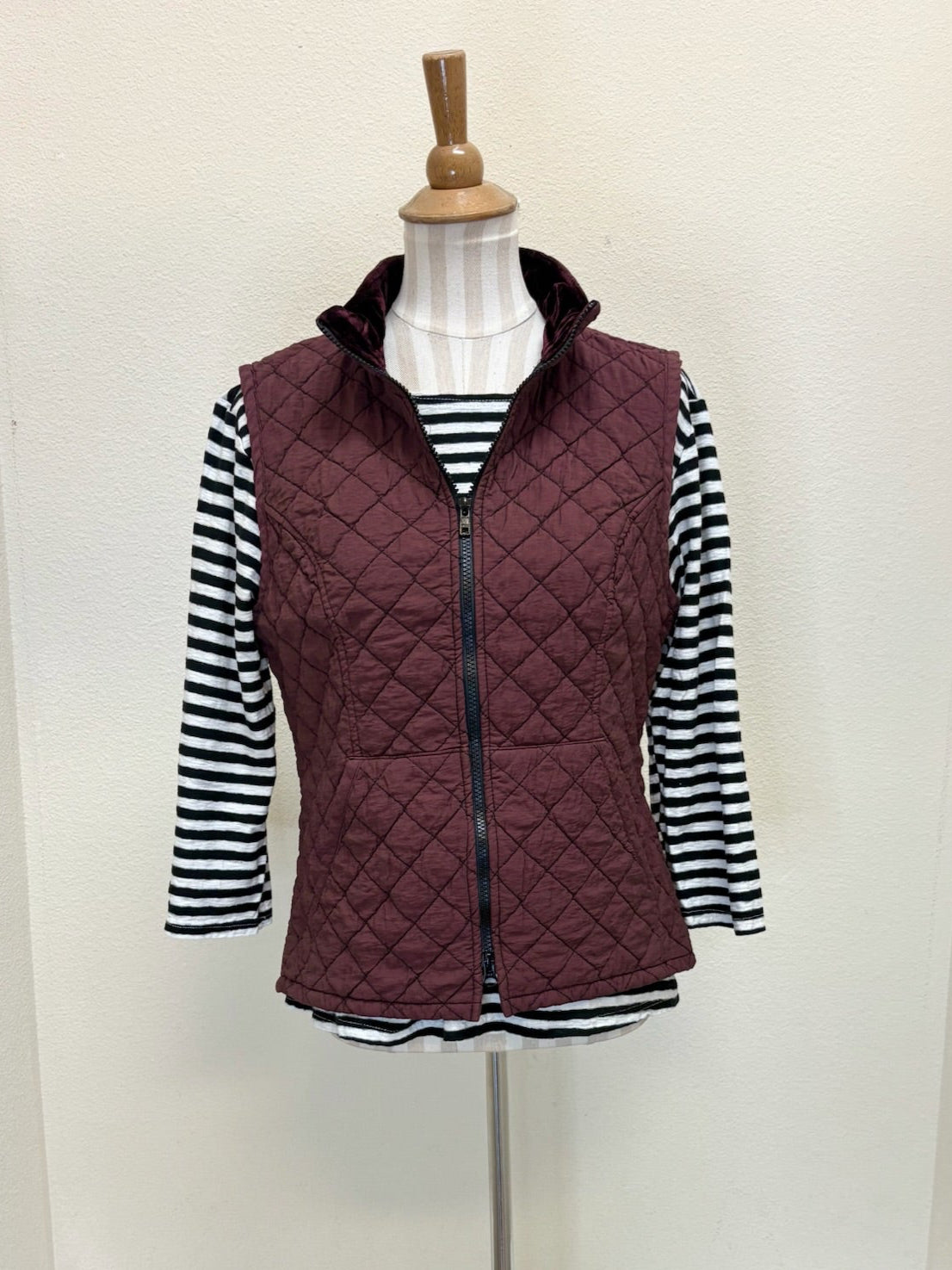 CUT LOOSE - Quilted Parachute Zip Vest - 6595655